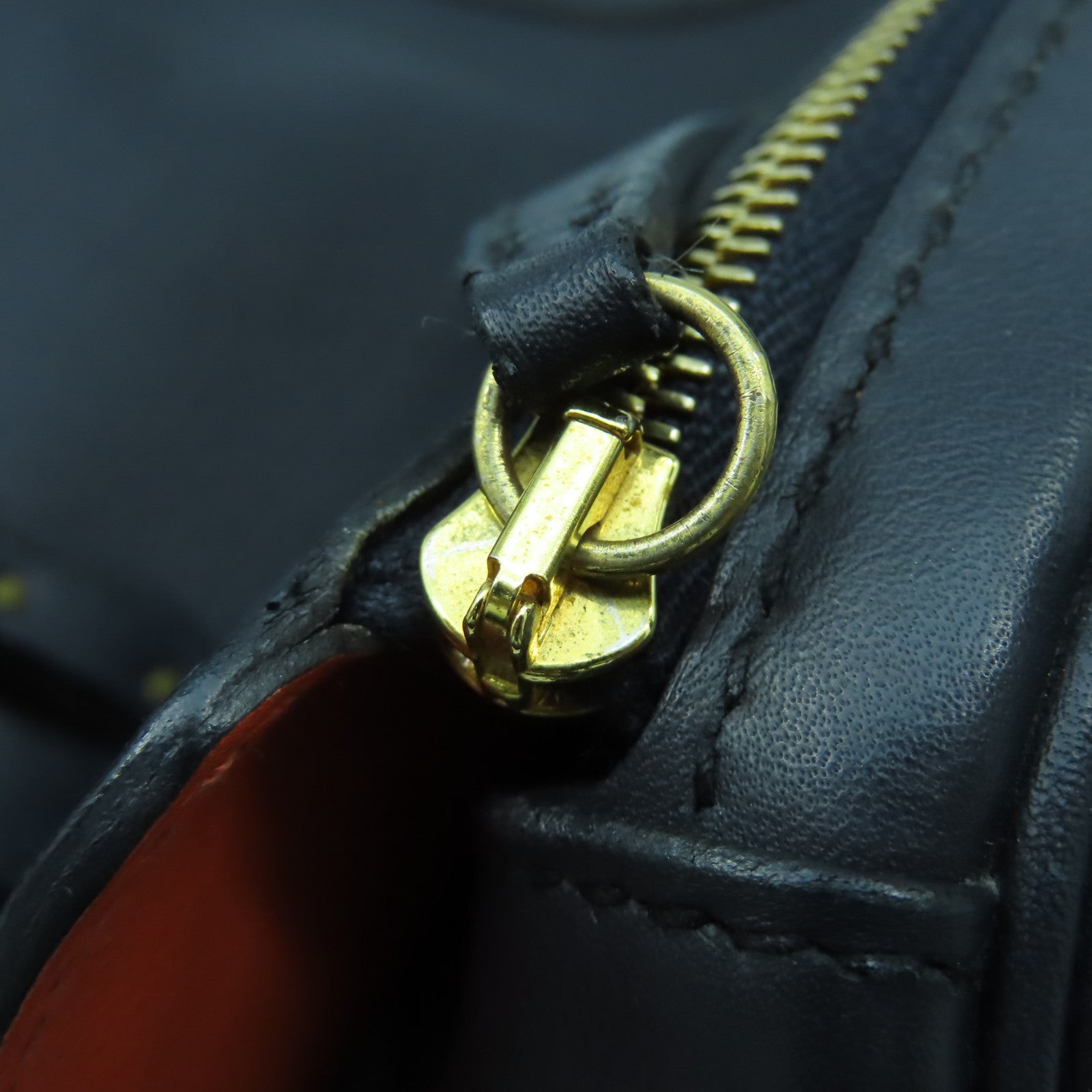 HERMES Swift皮革Lindy 26金扣手挽肩背兩用袋Bleu Indigo靛藍色