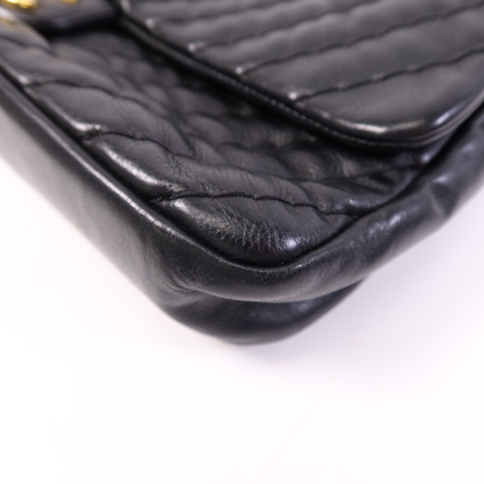 CHANEL 牛皮皮革Chain Shoulder Bag金扣鏈帶肩背袋