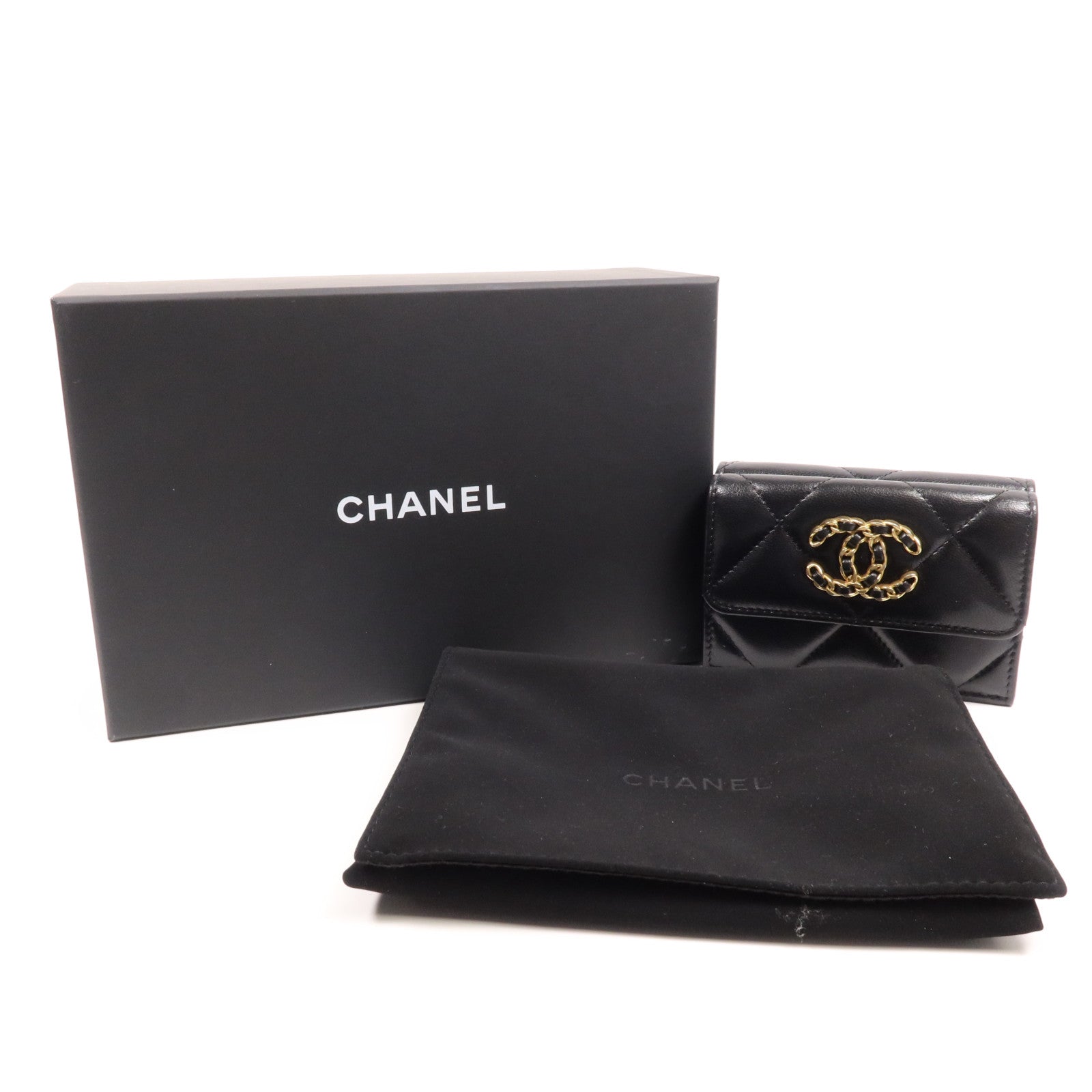 CHANEL 羊皮皮革C19 Wallet金扣錢包