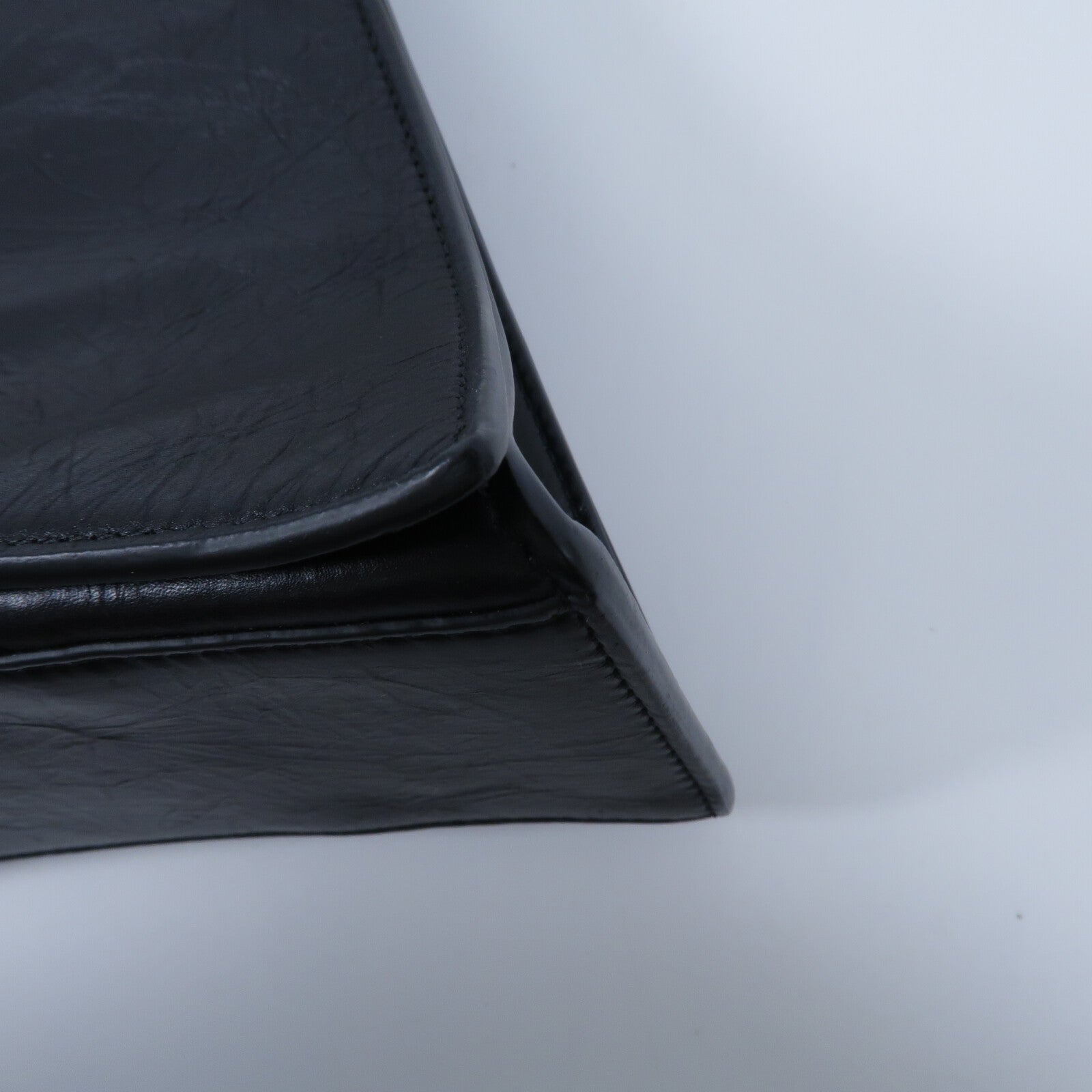 BALENCIAGA 牛皮皮革Crush Mrdium鏈帶肩背袋