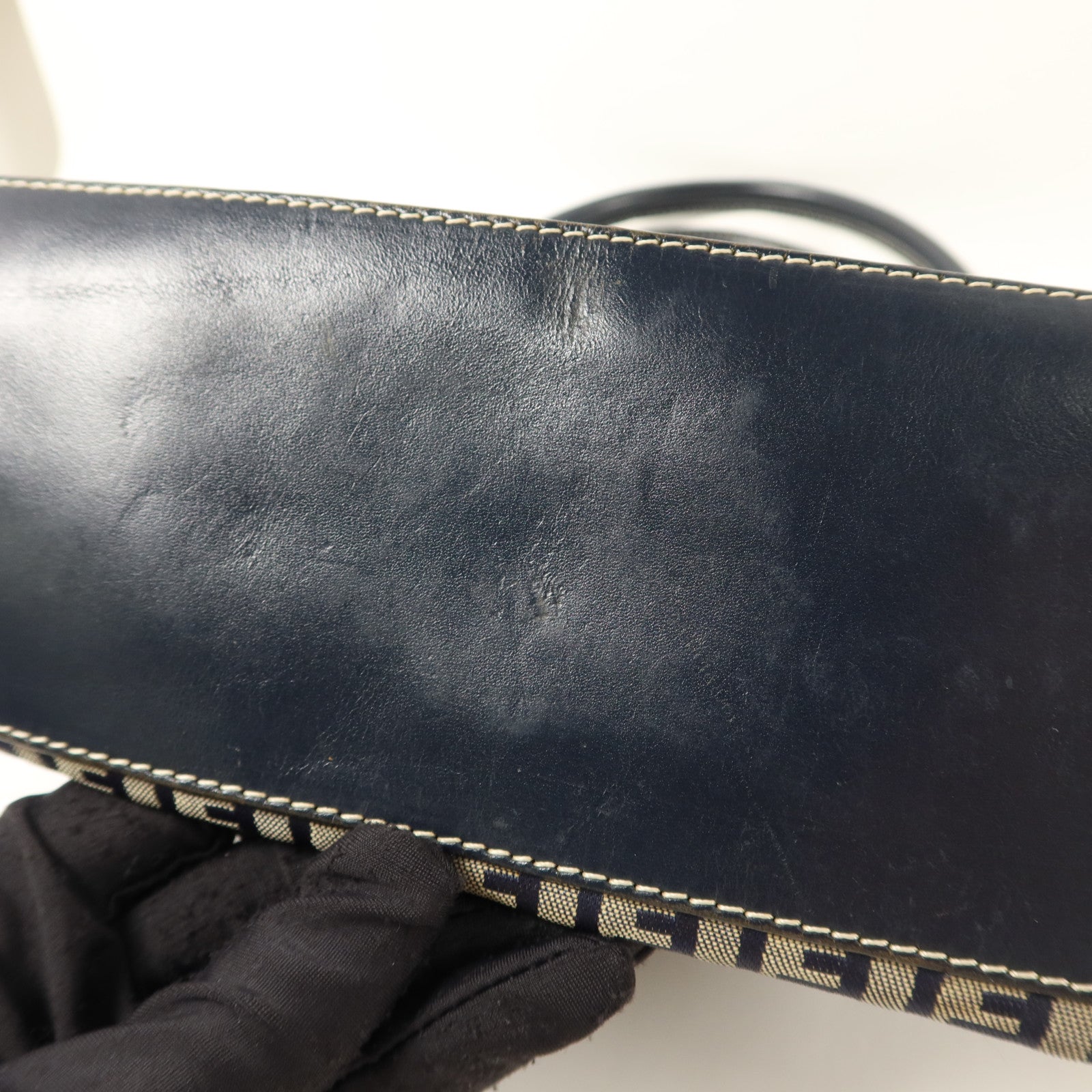 FENDI 帆布Zucca肩背袋