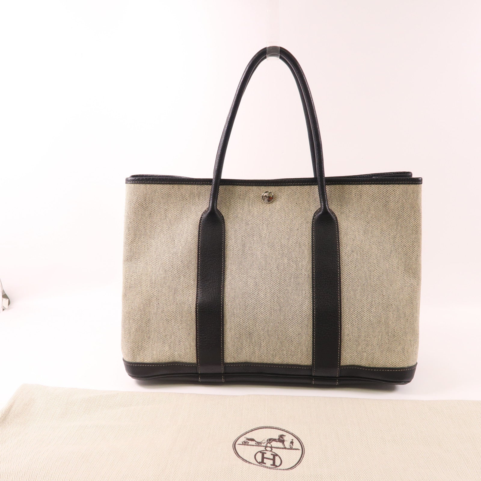 HERMES 【激減優惠】帆布GardenParty PM銀扣肩背袋Black/White