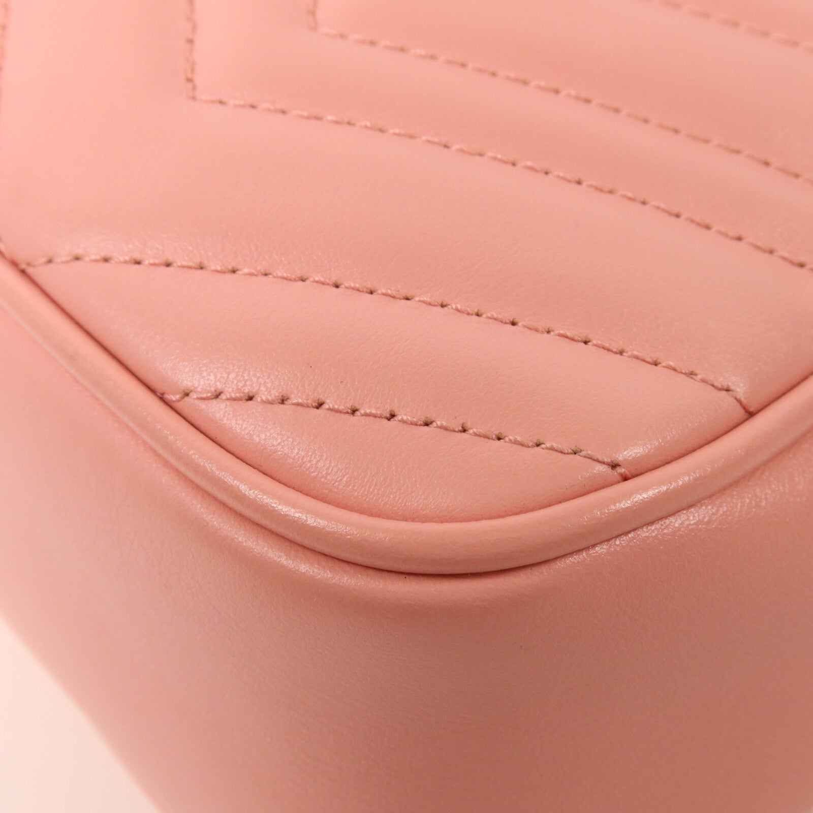 GUCCI 牛皮皮革GG Marmont Small鏈帶肩背袋
