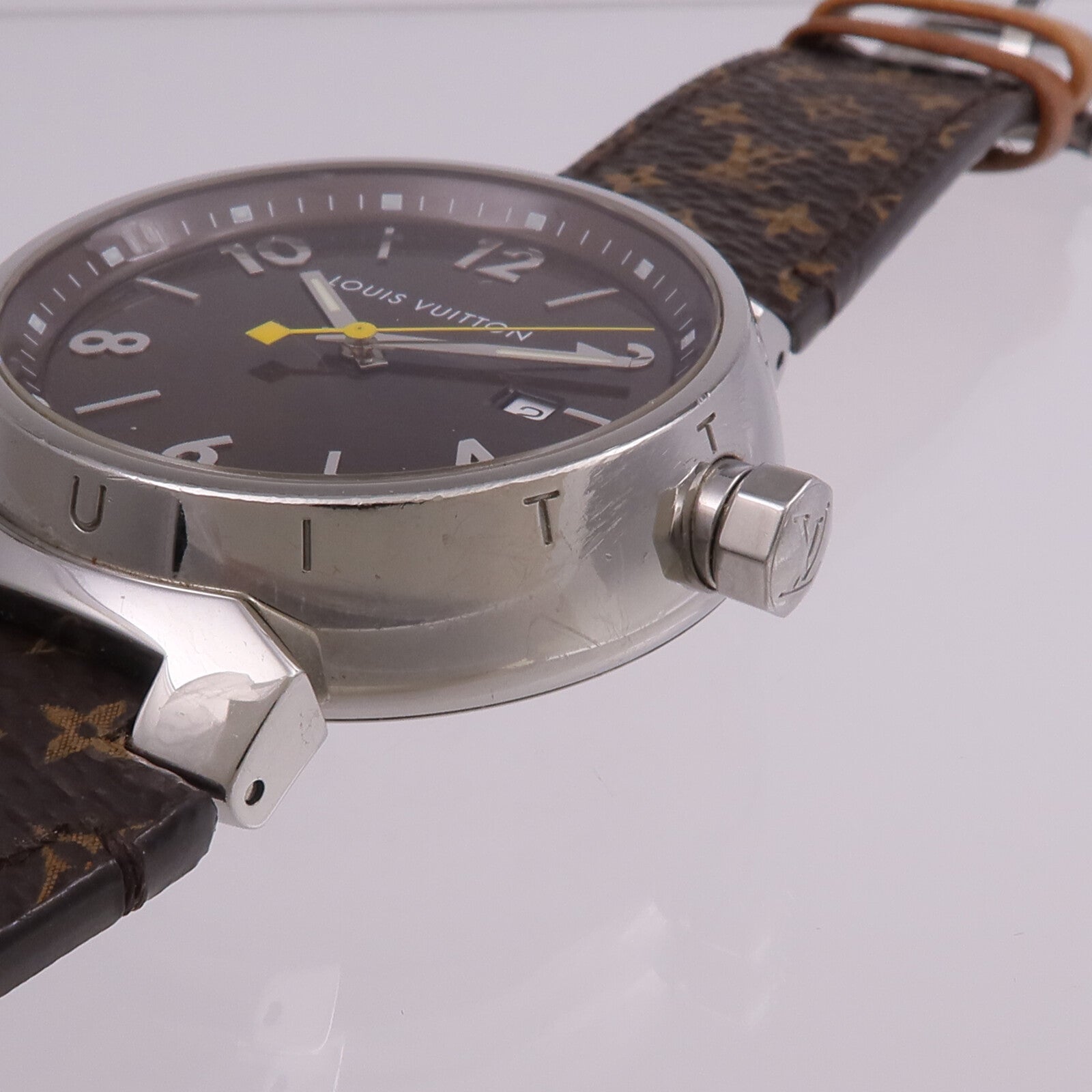 LOUIS VUITTON Tambour Q1111