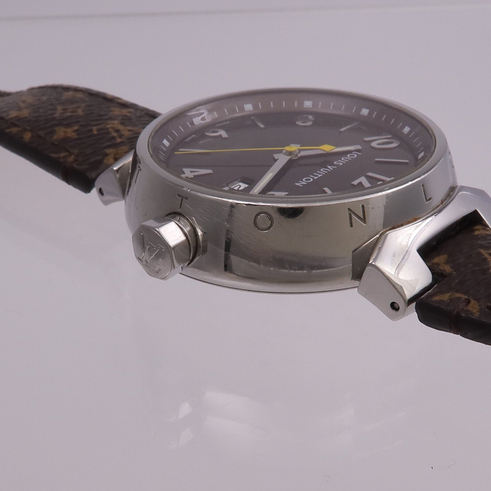 LOUIS VUITTON Tambour Q1111