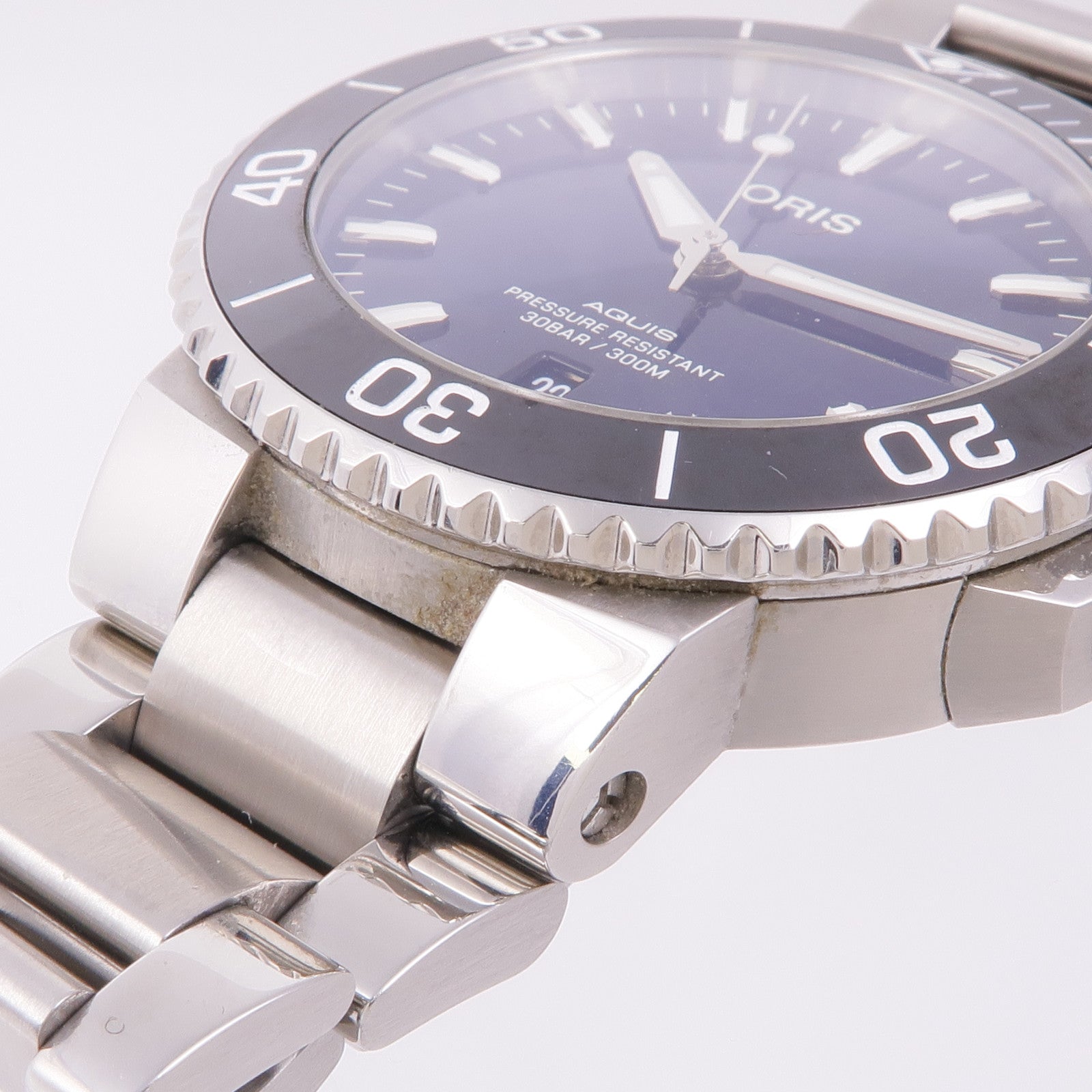 ORIS Aquis Date 017337766