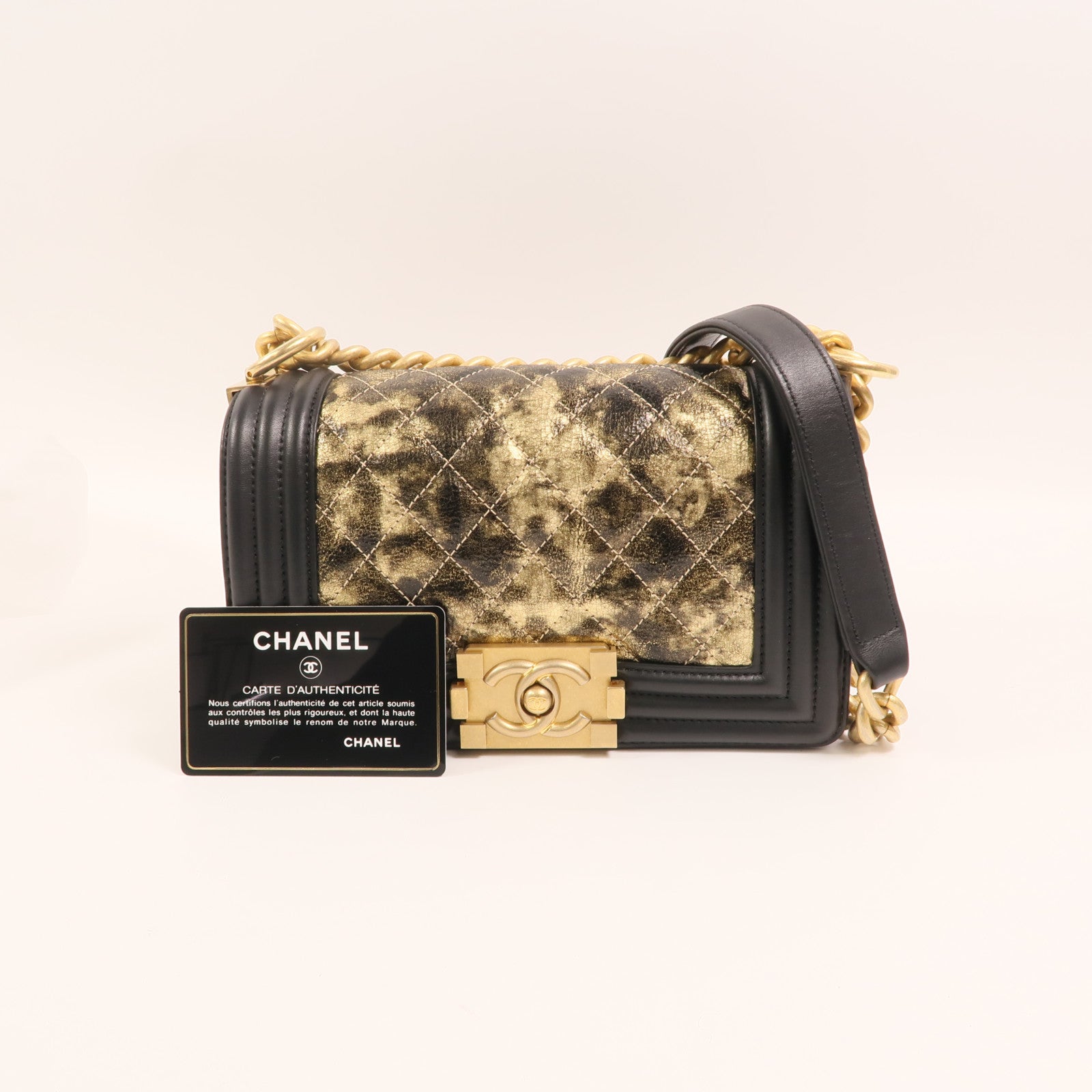 CHANEL 牛皮皮革Boy 20金扣鏈帶肩背袋