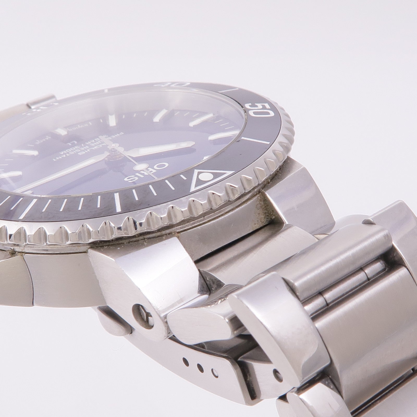 ORIS Aquis Date 017337766