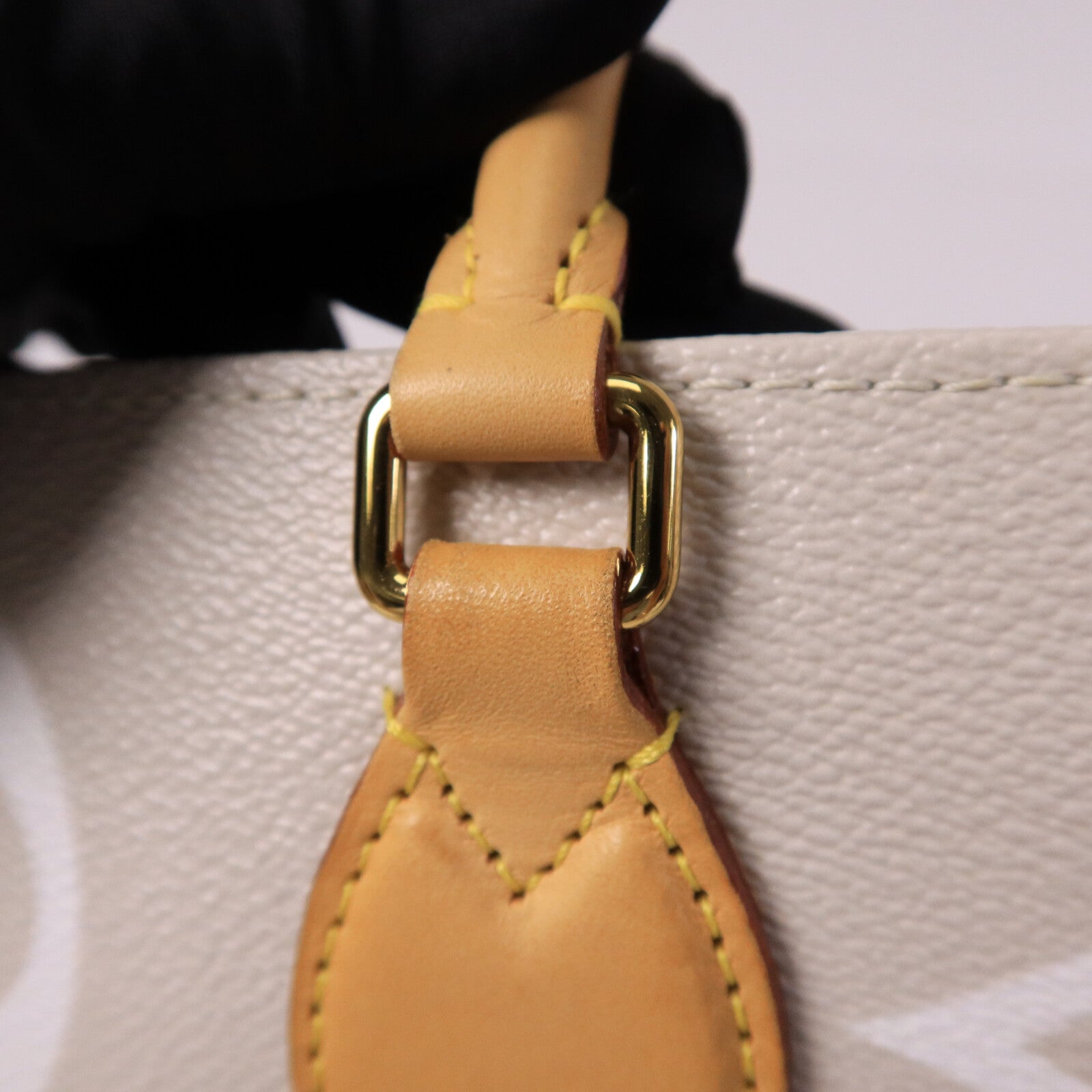 LOUIS VUITTON Monogram Giant On The Go GM手挽肩背兩用袋