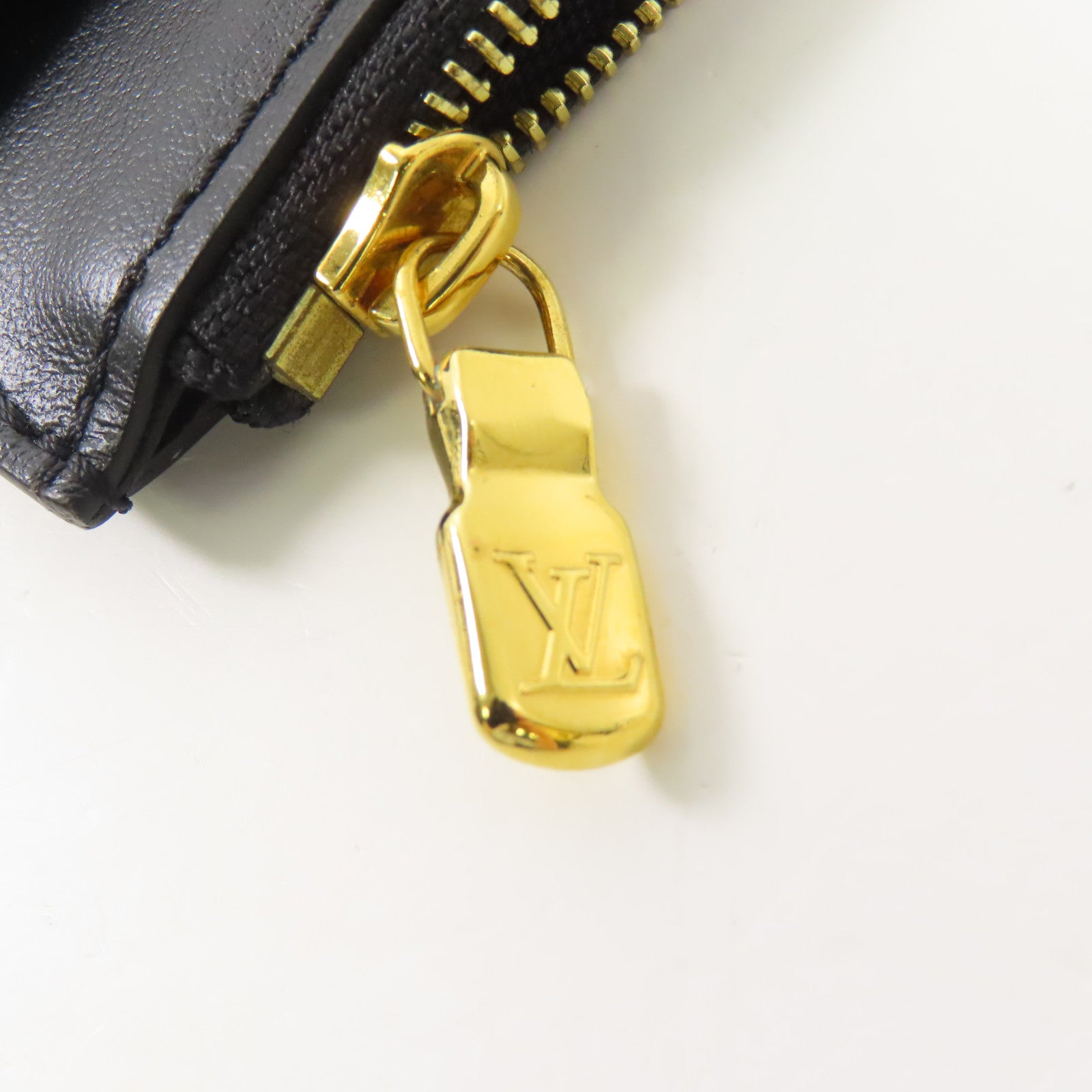 LOUIS VUITTON Monogram Slim Purse金扣長錢包
