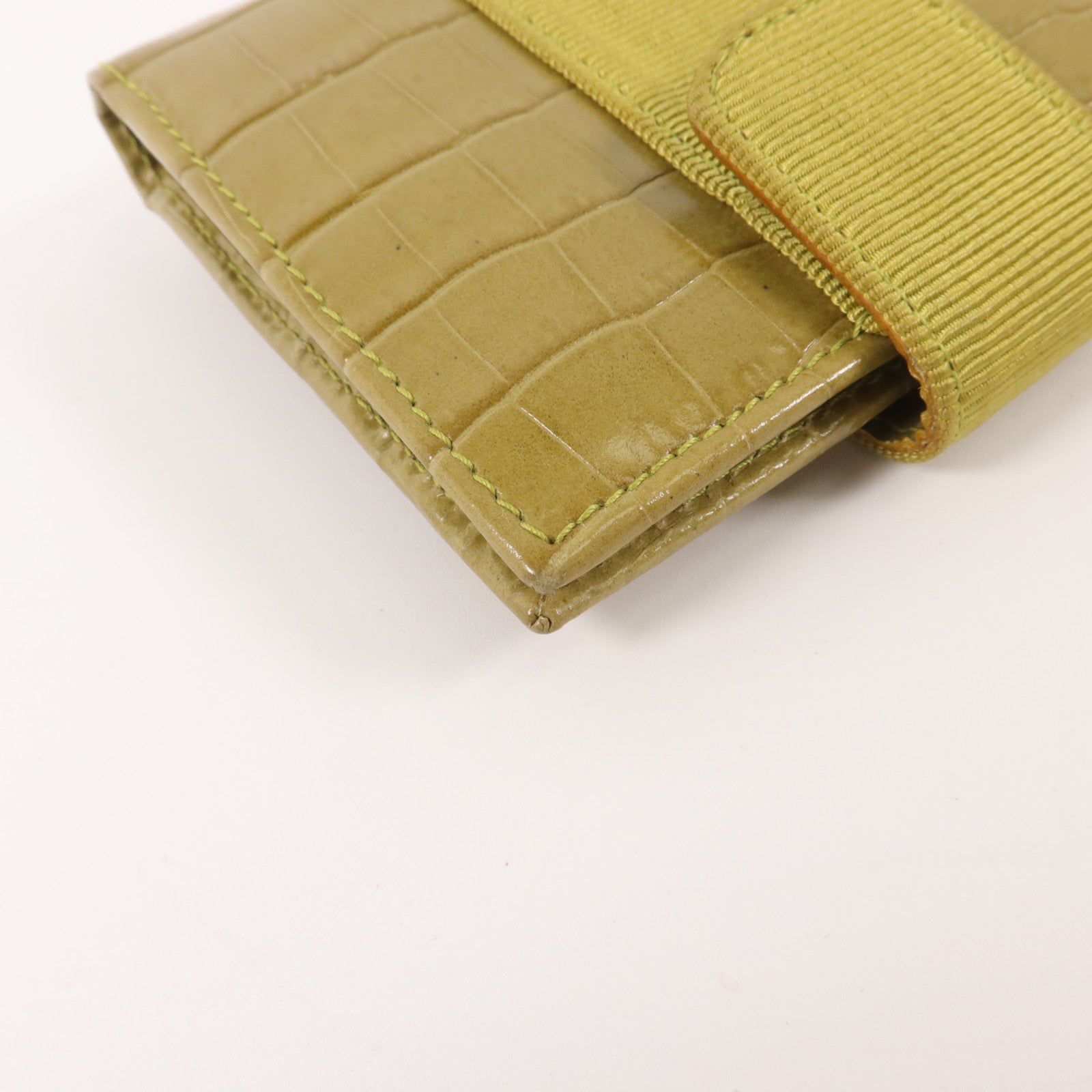 Salvatore Ferragamo 牛皮皮革Vara Bow Crocodile-Embossed Wallet錢包