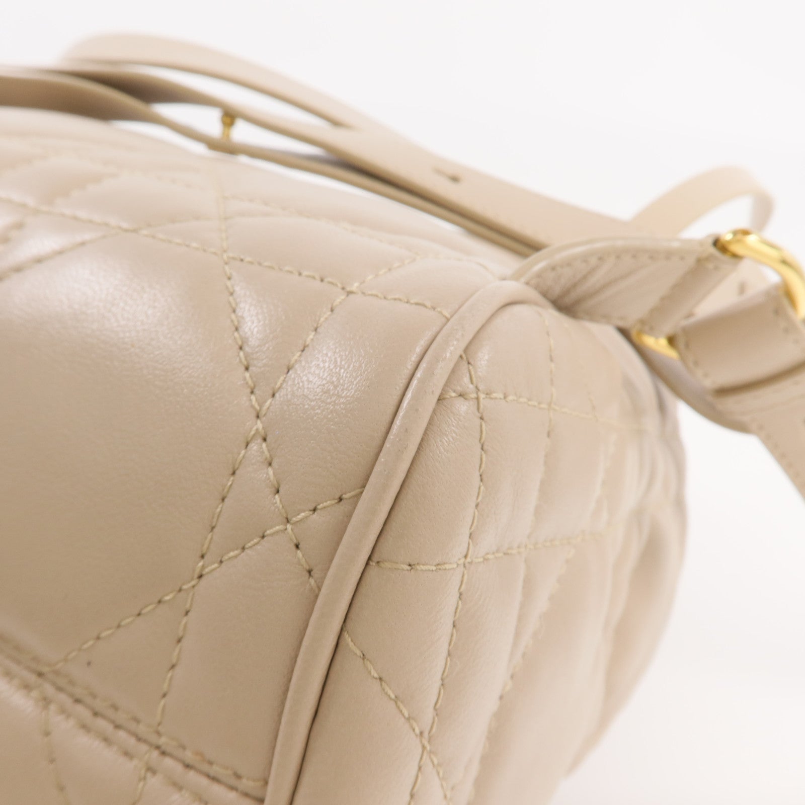 Dior 羊皮皮革Caro Backpack金扣背包