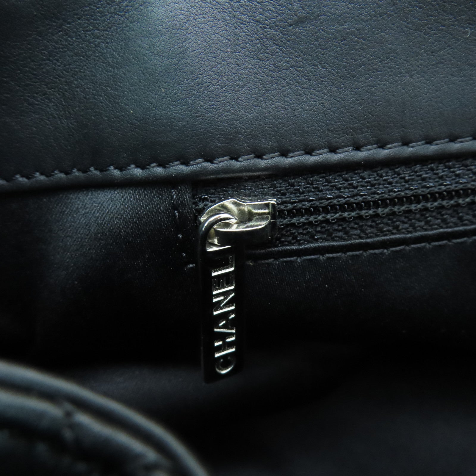 CHANEL 【激減優惠】菱格牛皮皮革Boston Bag銀扣波士頓包黑色