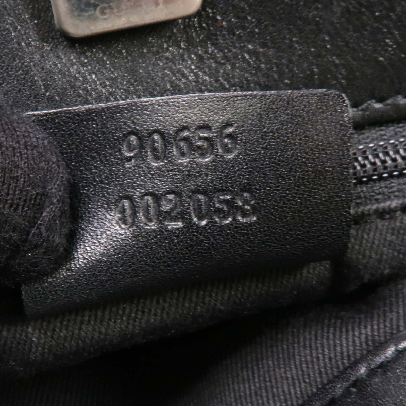 GUCCI 帆布Shoulder Bag銀扣肩背袋