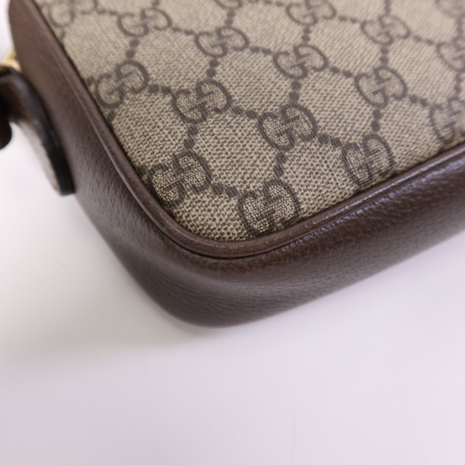 GUCCI 【激減優惠】塗層帆布Ophidia GG金扣肩背袋