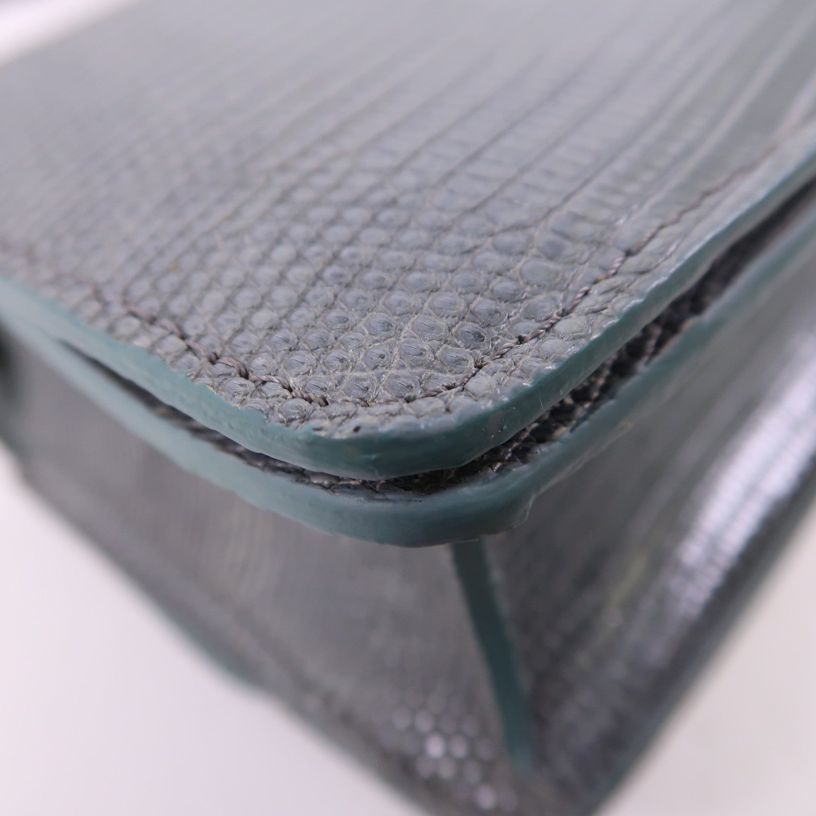 CELINE 蜥蝪皮革Teen Classic Box金扣肩背袋