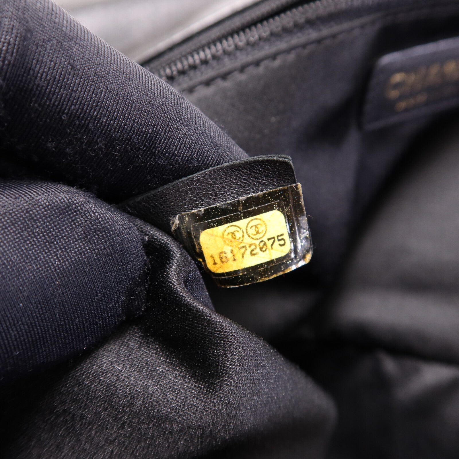 CHANEL 牛皮皮革Chain Shoulder Bag金扣鏈帶肩背袋