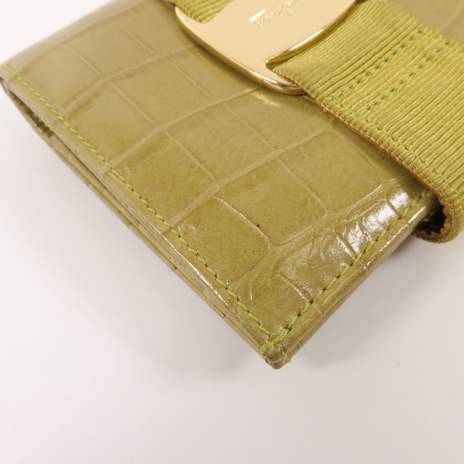 Salvatore Ferragamo 牛皮皮革Vara Bow Crocodile-Embossed Wallet錢包