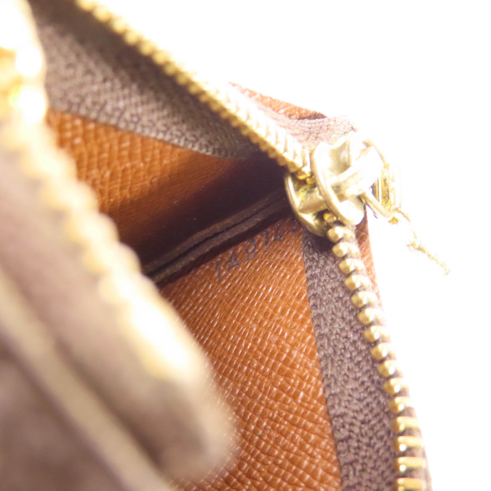 LOUIS VUITTON Monogram Key Pouch金扣鎖匙包