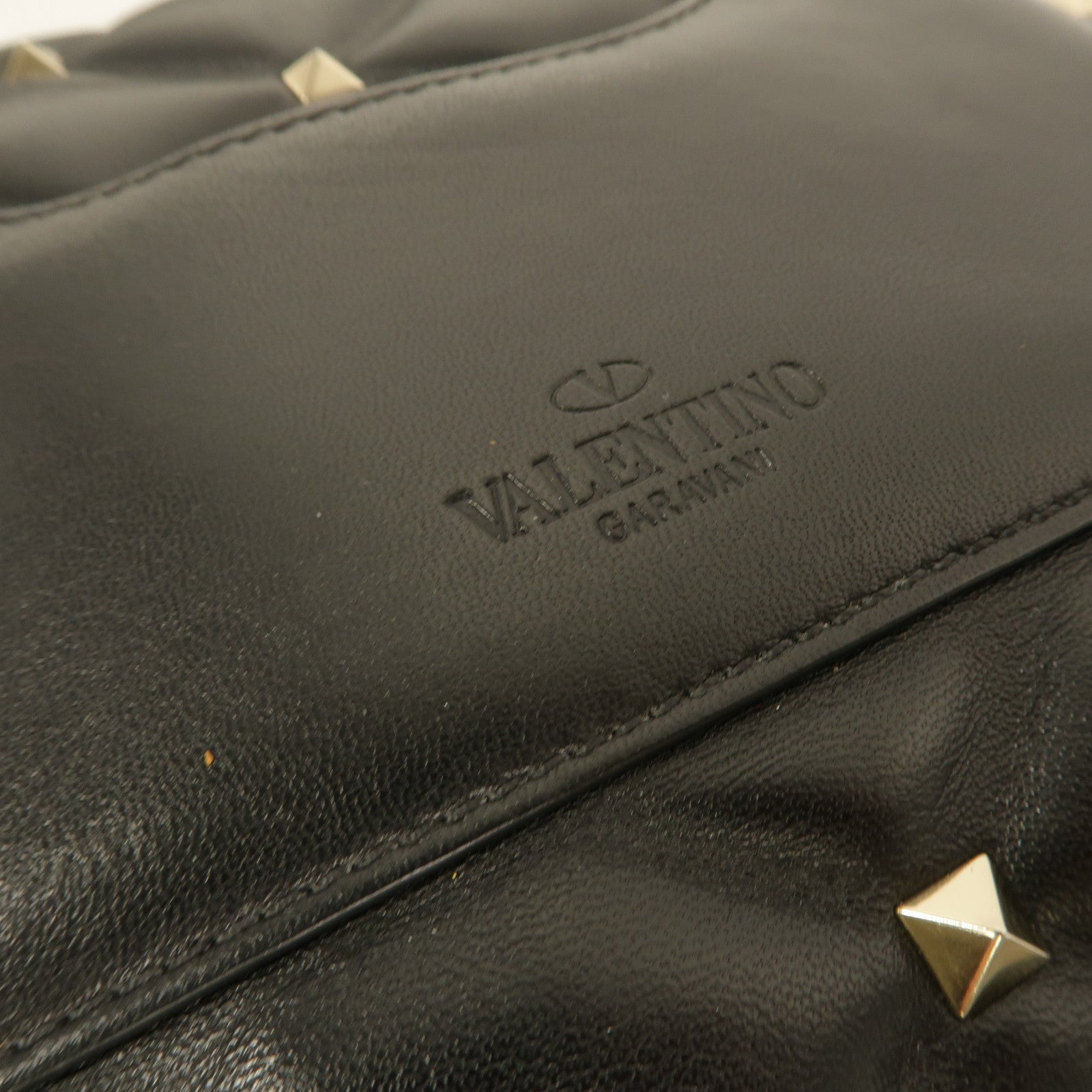 Valentino 羊皮皮革Candystud手挽肩背兩用袋