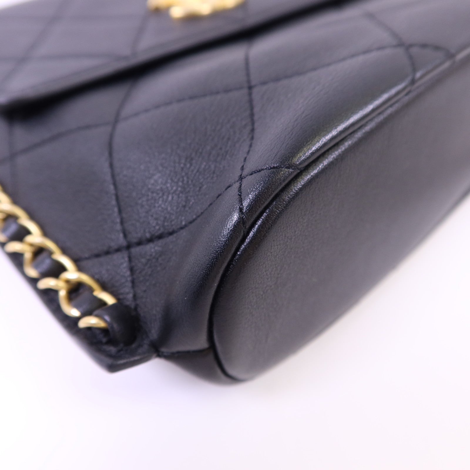 CHANEL 牛皮皮革Chain Shoulder Bag金扣鏈帶肩背袋