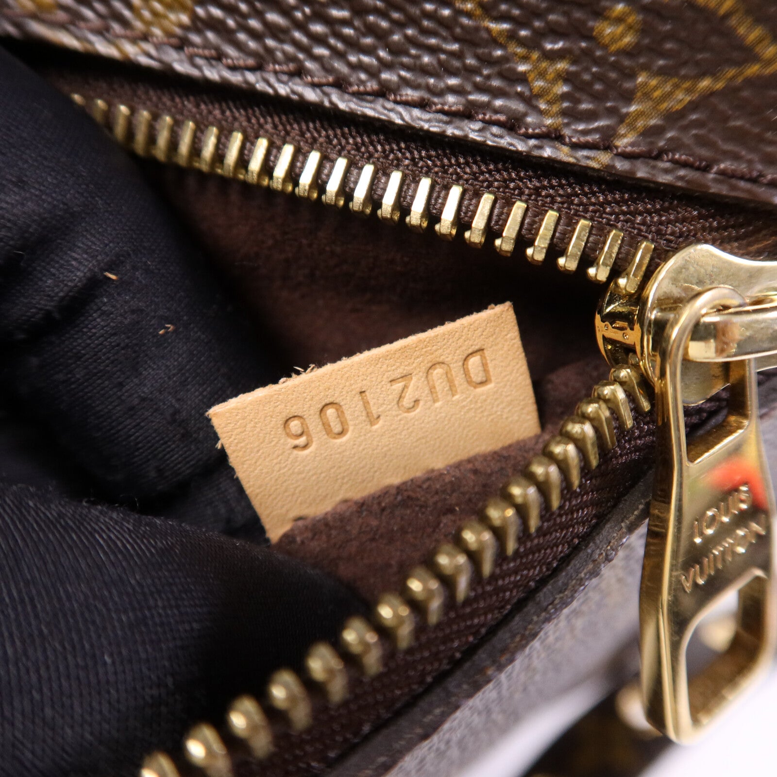 LOUIS VUITTON Monogram Pochette Metis MM金扣手挽肩背兩用袋