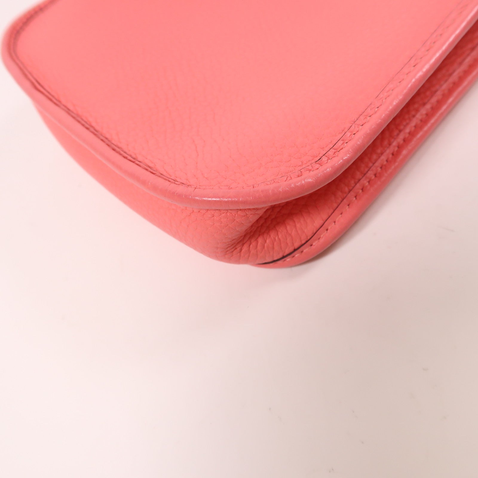 HERMES Clemence皮革Evelyne TPM銀扣肩背袋Rose Azalee