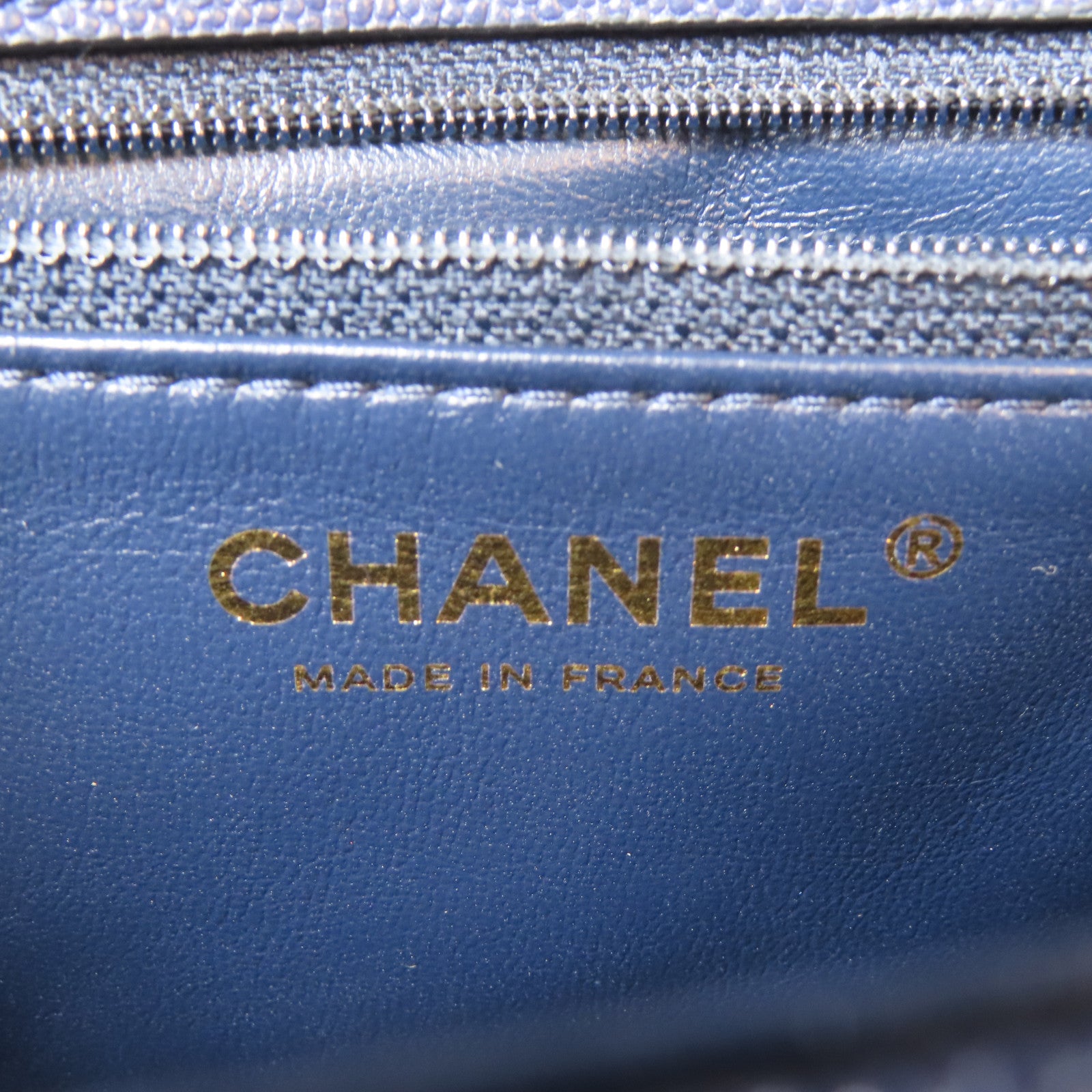 CHANEL 菱格Caviar皮革Chain Shoulder Bag金扣鏈帶肩背袋藍色