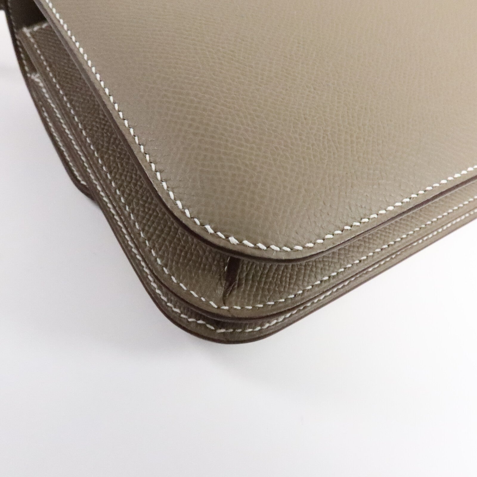 HERMES Epsom皮革Constance Mini肩背袋Etoupe