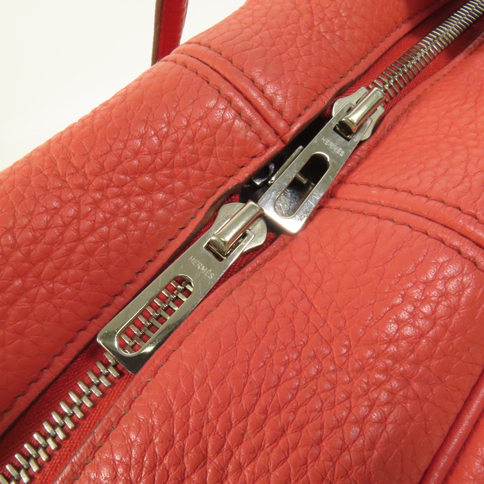 HERMES Clemence皮革Victoria 35銀扣手挽袋Rouge Pivoine