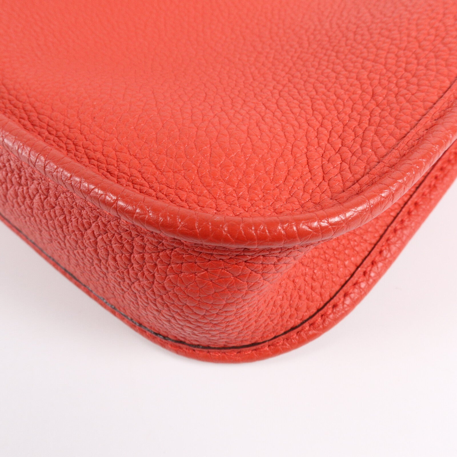HERMES Clemence皮革Evelyne TPM肩背袋Rouge de Coeur