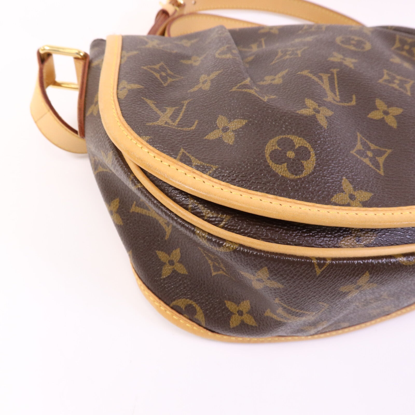 LOUIS VUITTON Monogram Menilmontant MM金扣肩背袋