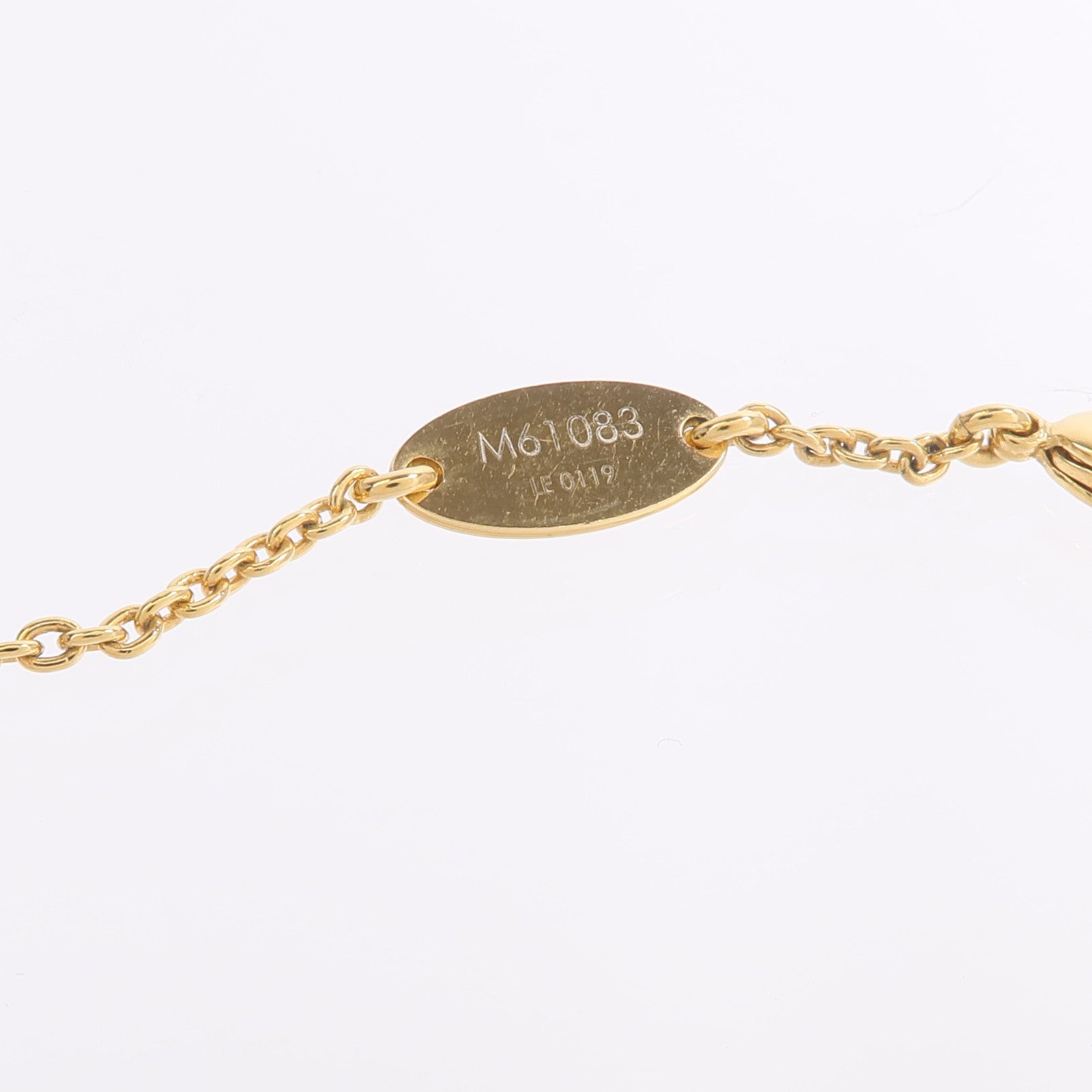 LOUIS VUITTON 金屬Essential V Necklace項鍊