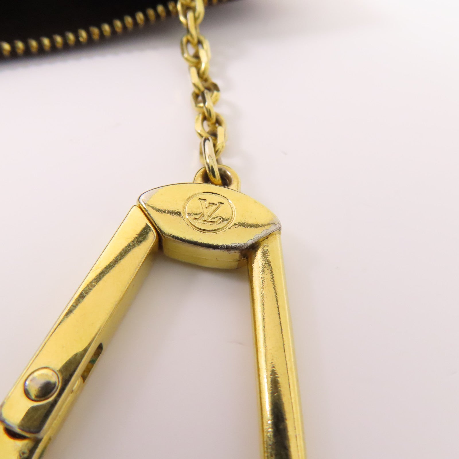 LOUIS VUITTON Monogram Key Pouch金扣鎖匙包