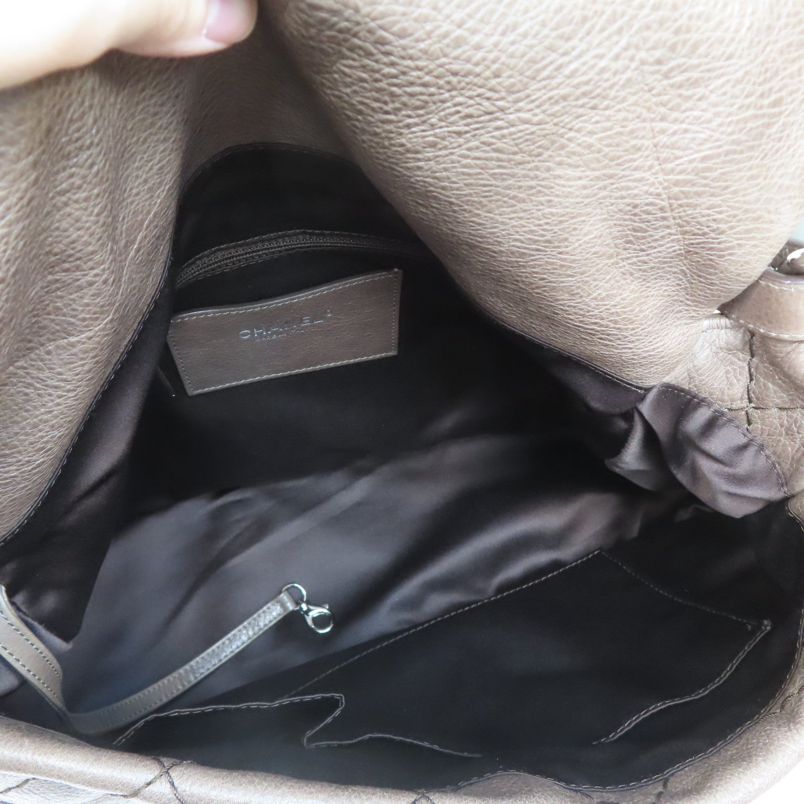 CHANEL 菱格牛皮皮革Shoulder Bag銀扣肩背袋啡色