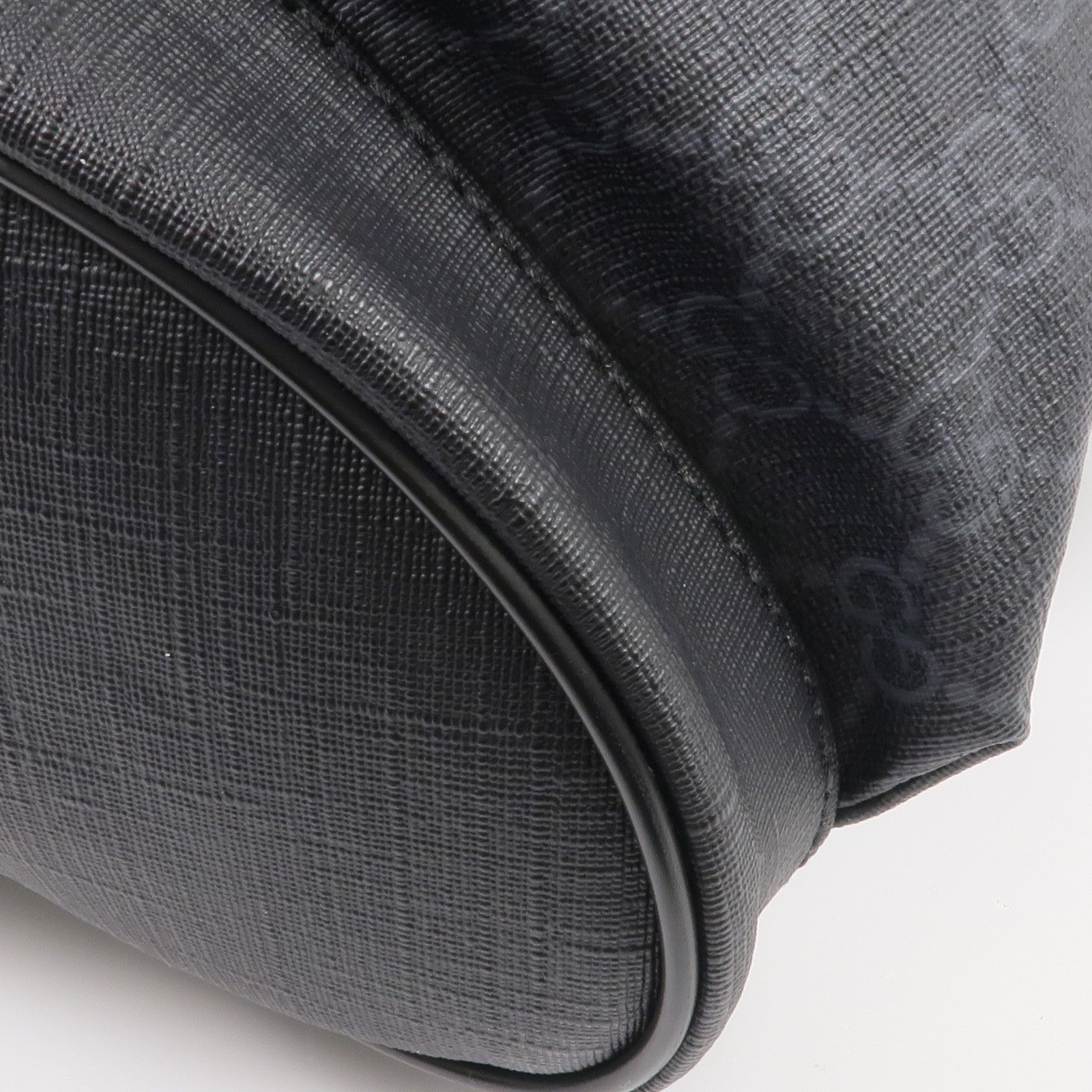 GUCCI 塗層帆布GG Supreme Backpack銀扣背包