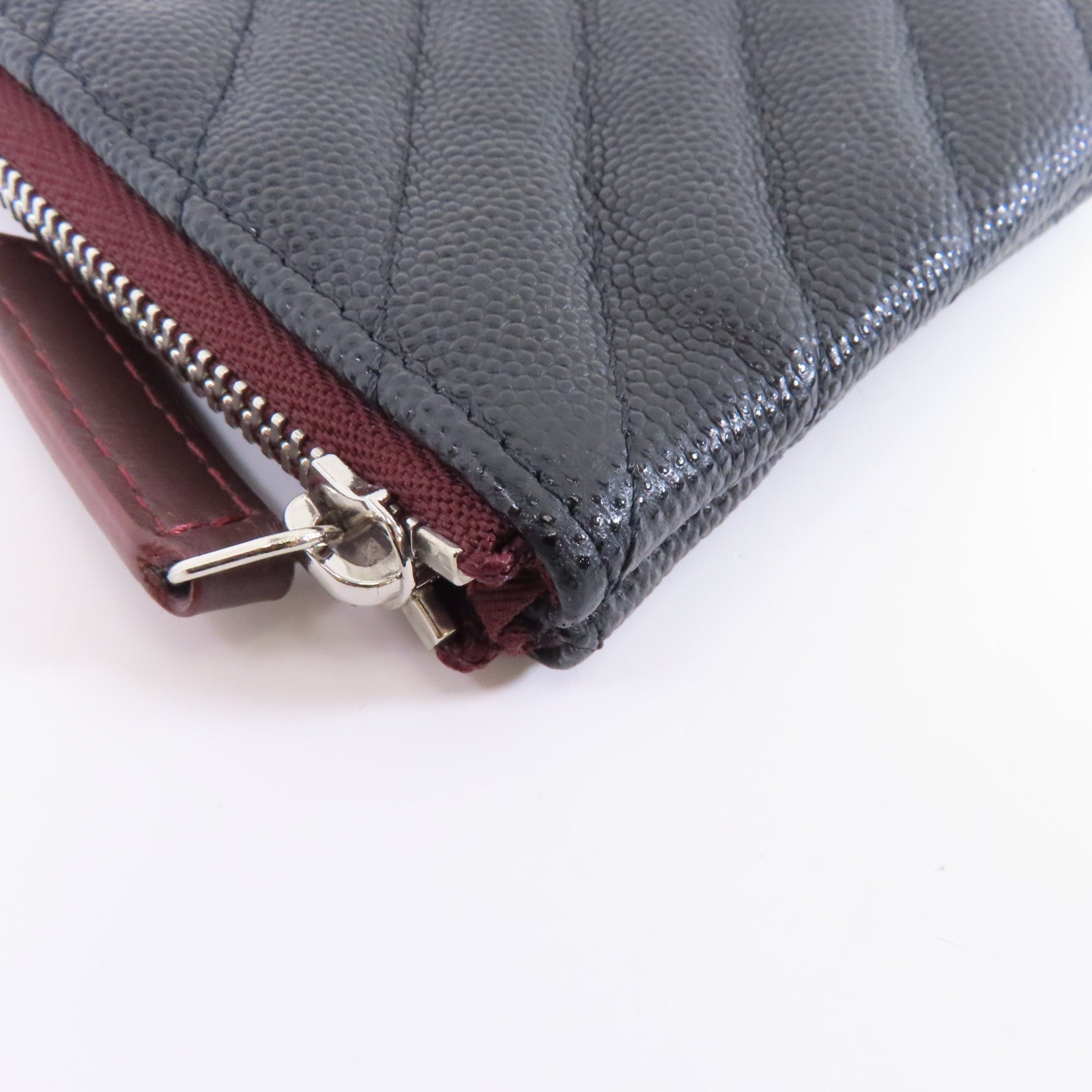 CHANEL 斜紋Caviar皮革Zipper Wallet銀扣拉鍊錢包黑色