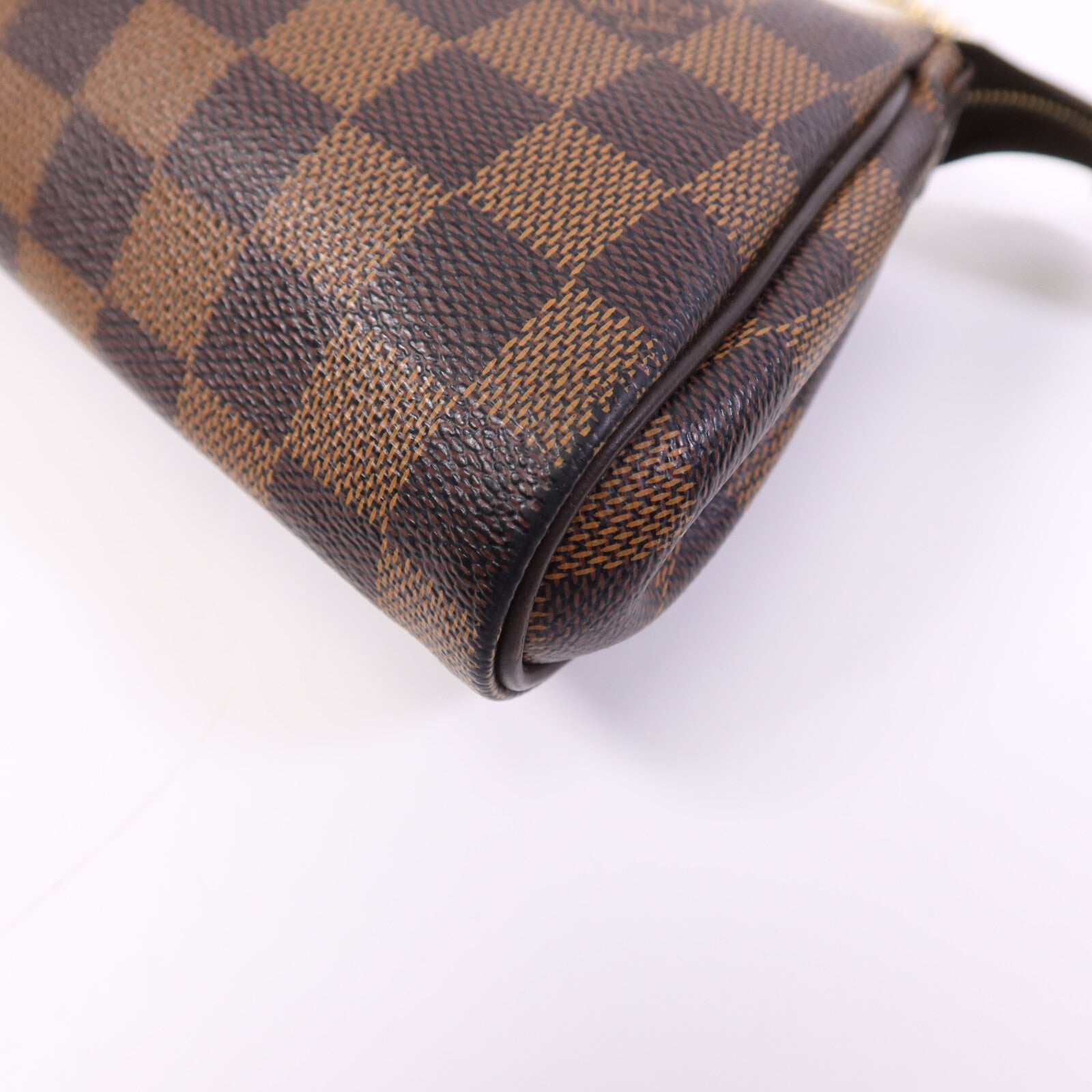 LOUIS VUITTON Damier Ebene金扣鏈帶肩背袋