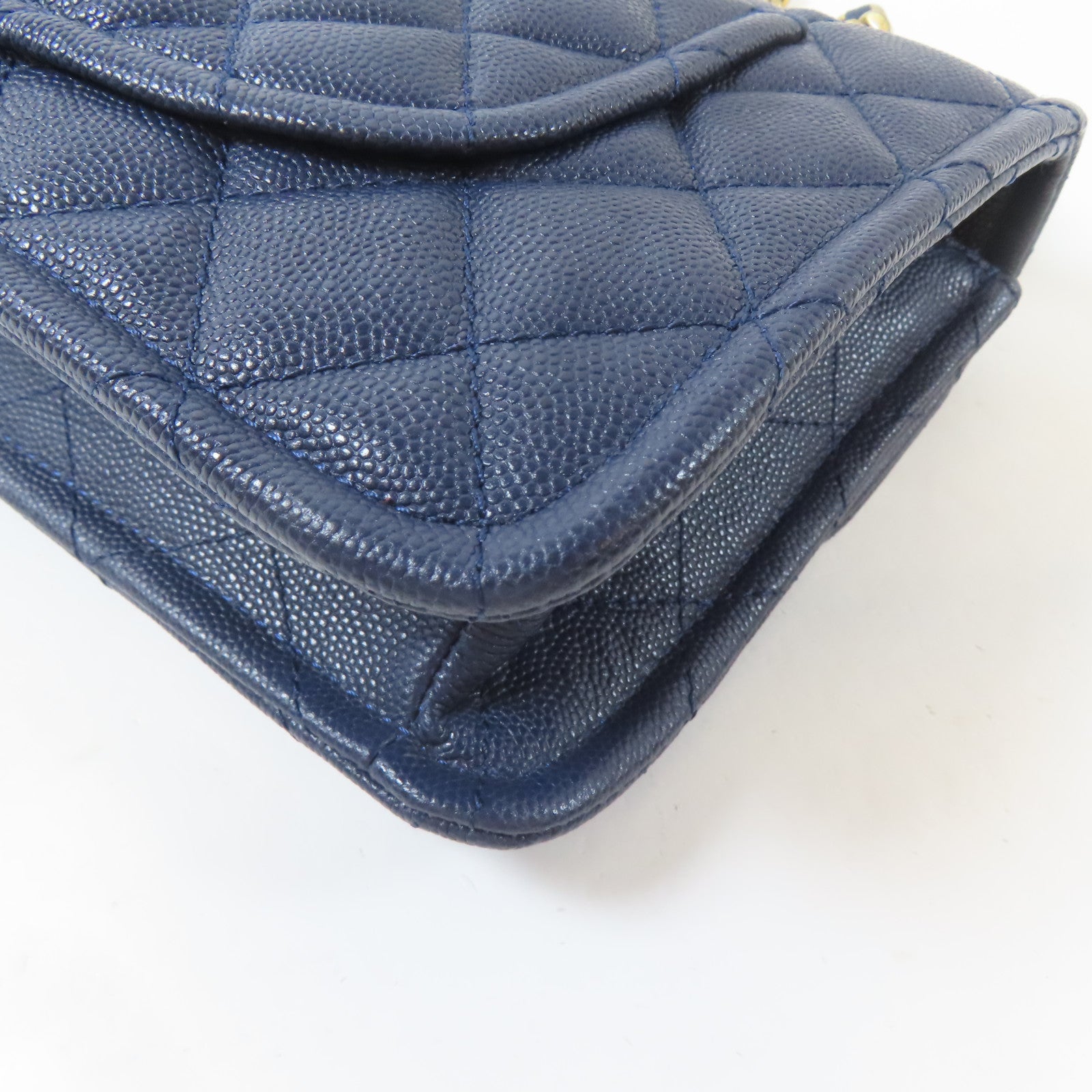 CHANEL 菱格Caviar皮革Chain Shoulder Bag金扣鏈帶肩背袋藍色