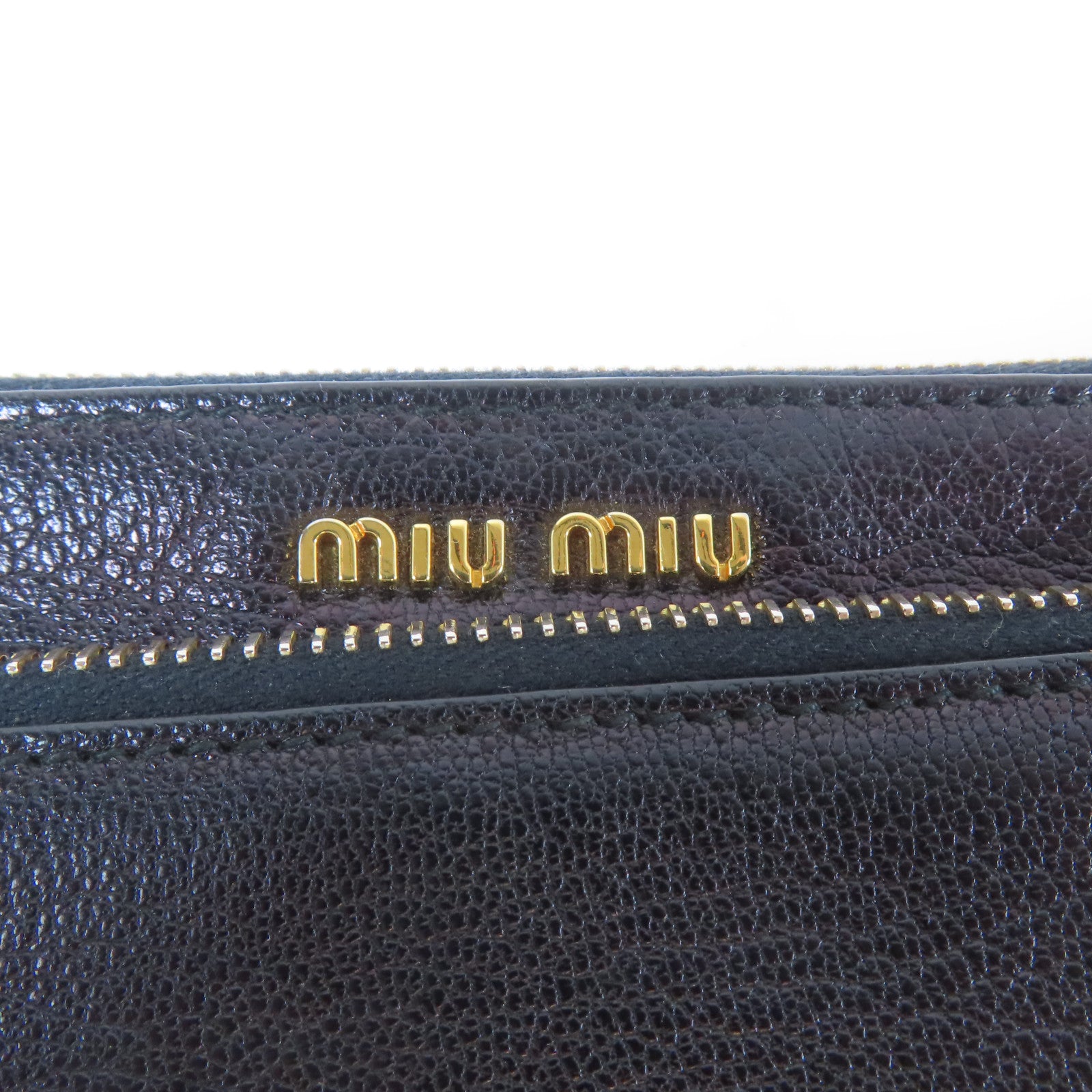 Miu Miu 皮革Shoulder Bag金扣肩背袋黑色