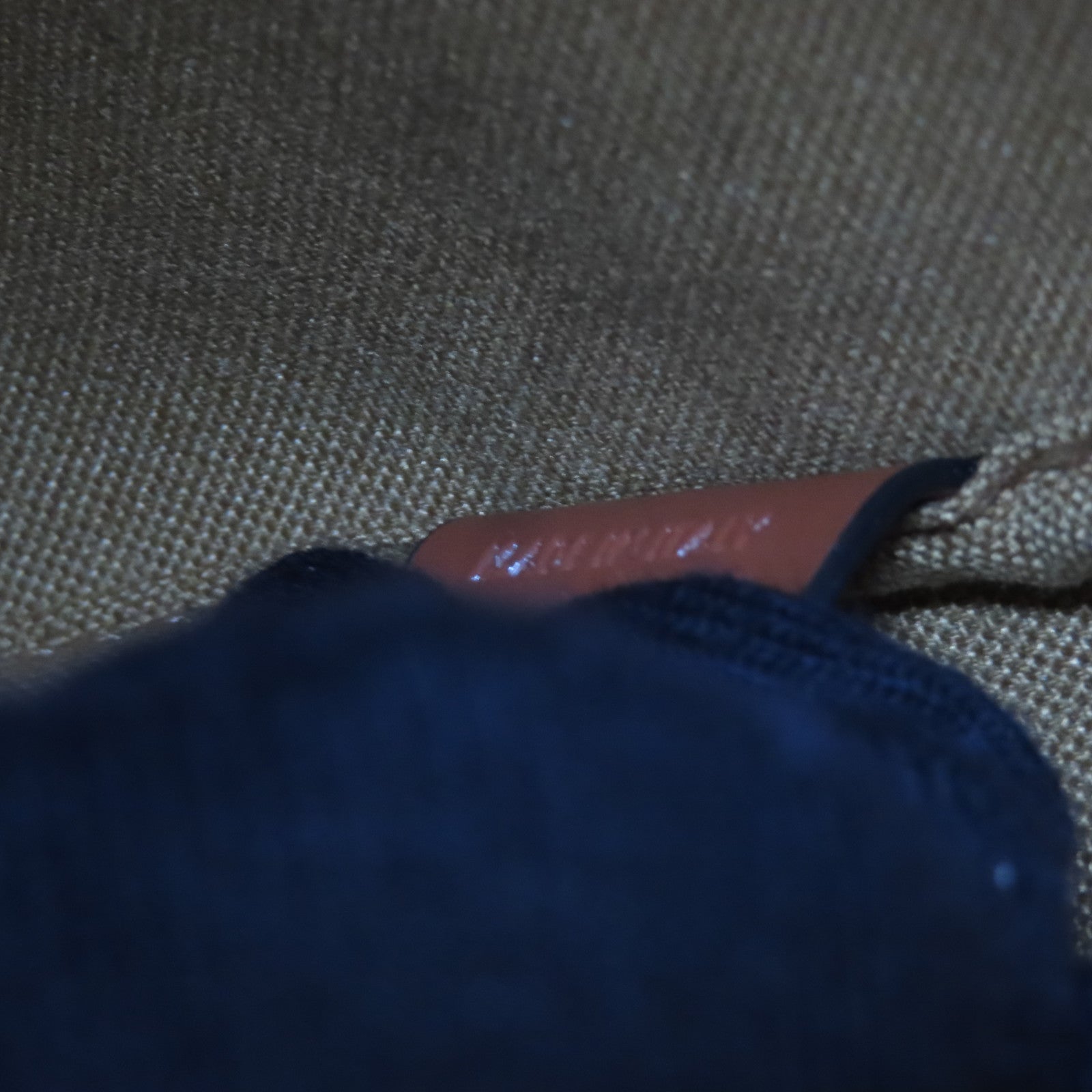 CELINE 塗層帆布Triomphe Bucket MM金扣肩背袋棕色