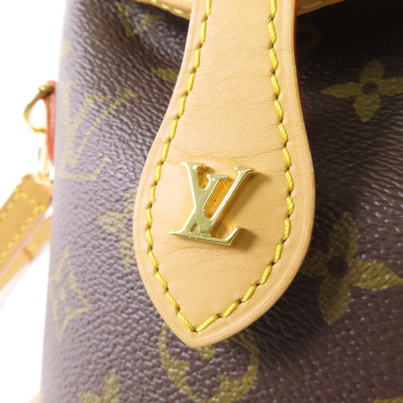 LOUIS VUITTON Monogram Fold Me Pouch金扣肩背袋