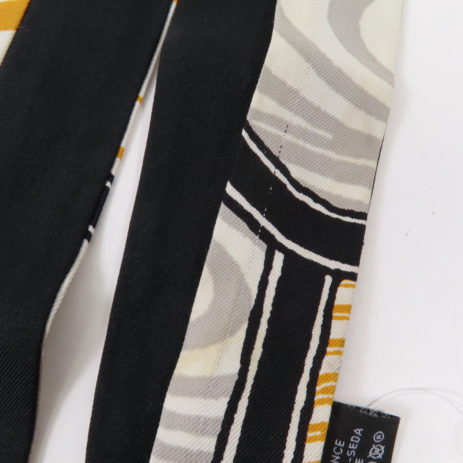 HERMES 絲質Jeu De Soie Twillon絲巾