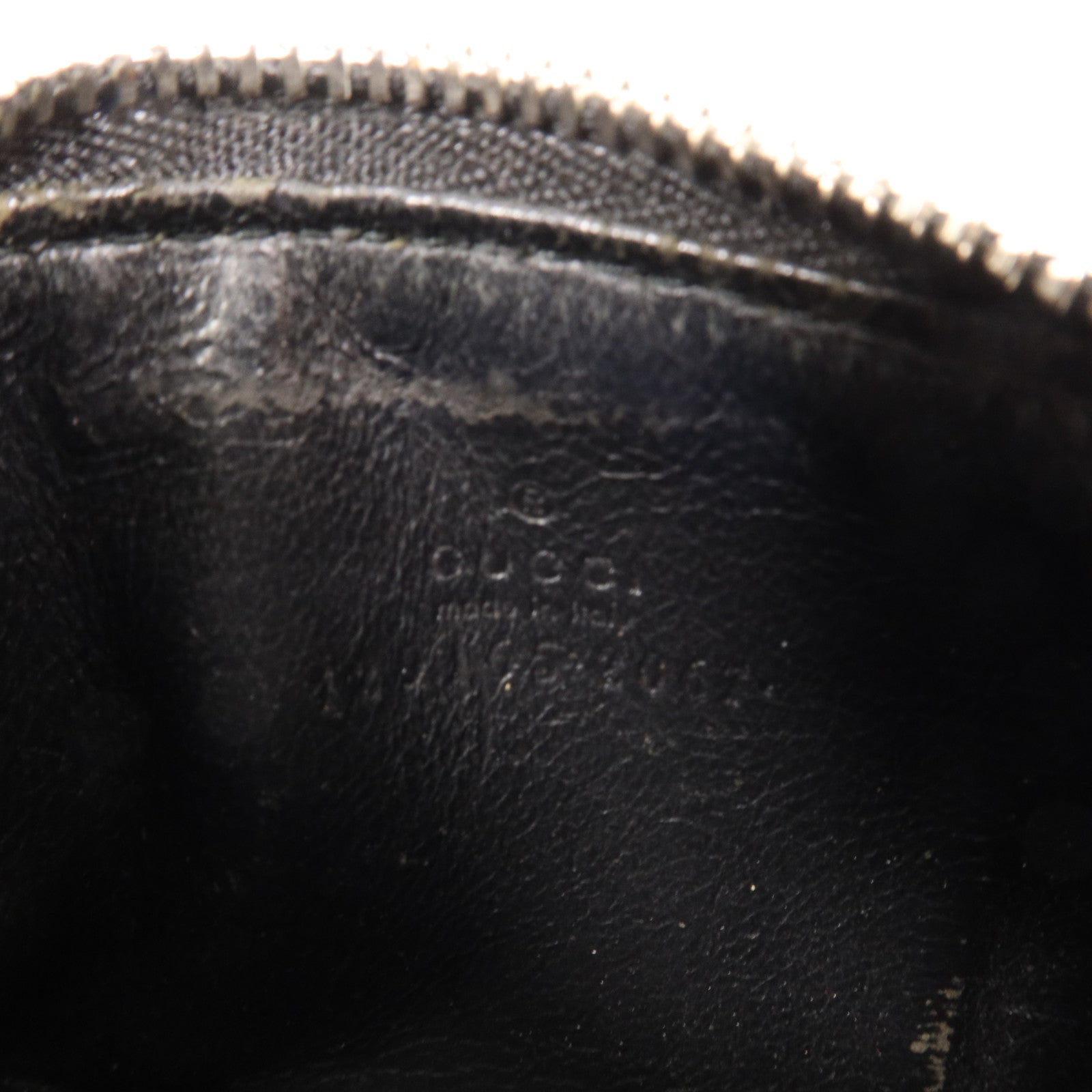 GUCCI 牛皮皮革Card Case銀扣卡片套