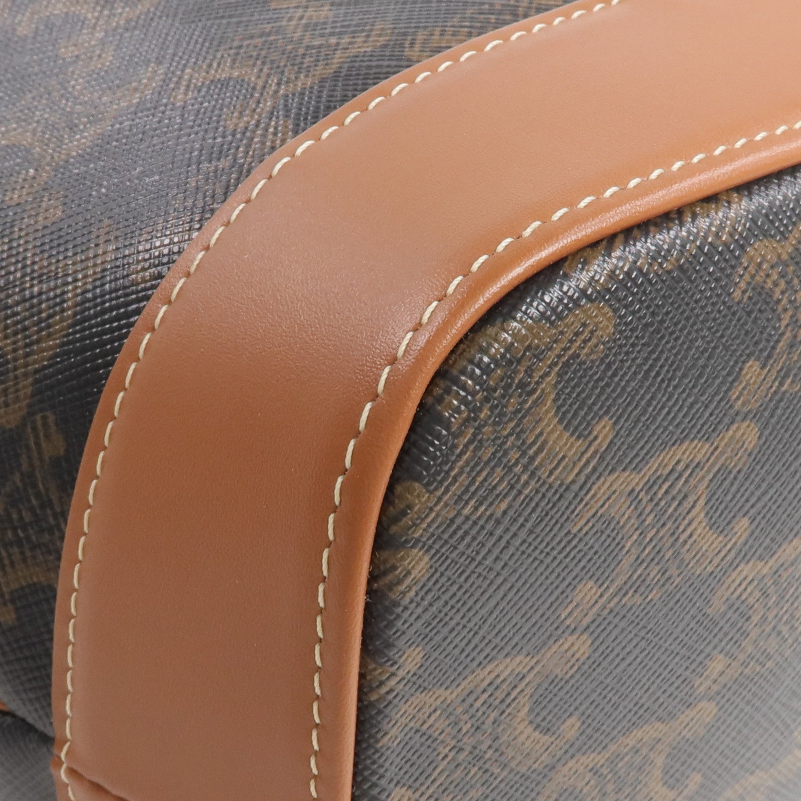 CELINE 塗層帆布Triomphe Bucket金扣肩背袋
