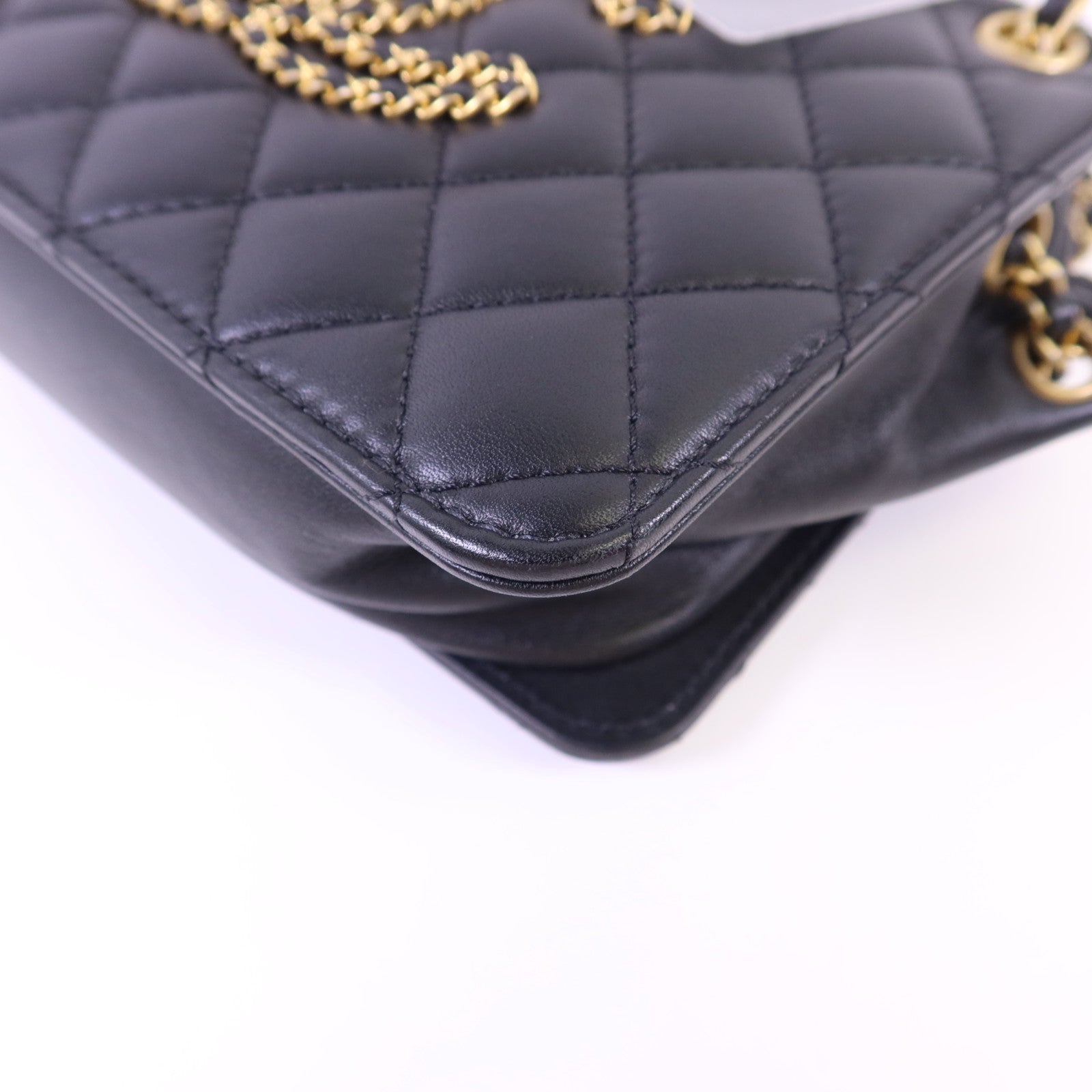 CHANEL 牛皮皮革Chain Shoulder Bag金扣鏈帶肩背袋