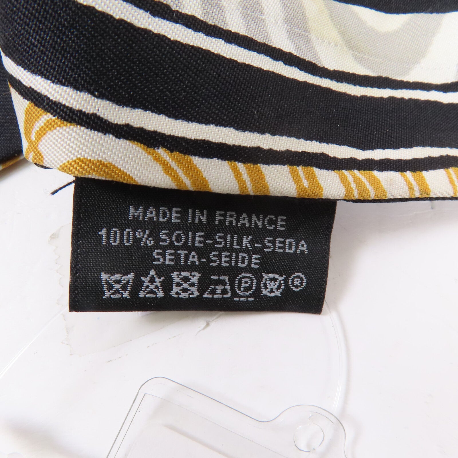 HERMES 絲質Jeu De Soie Twillon絲巾