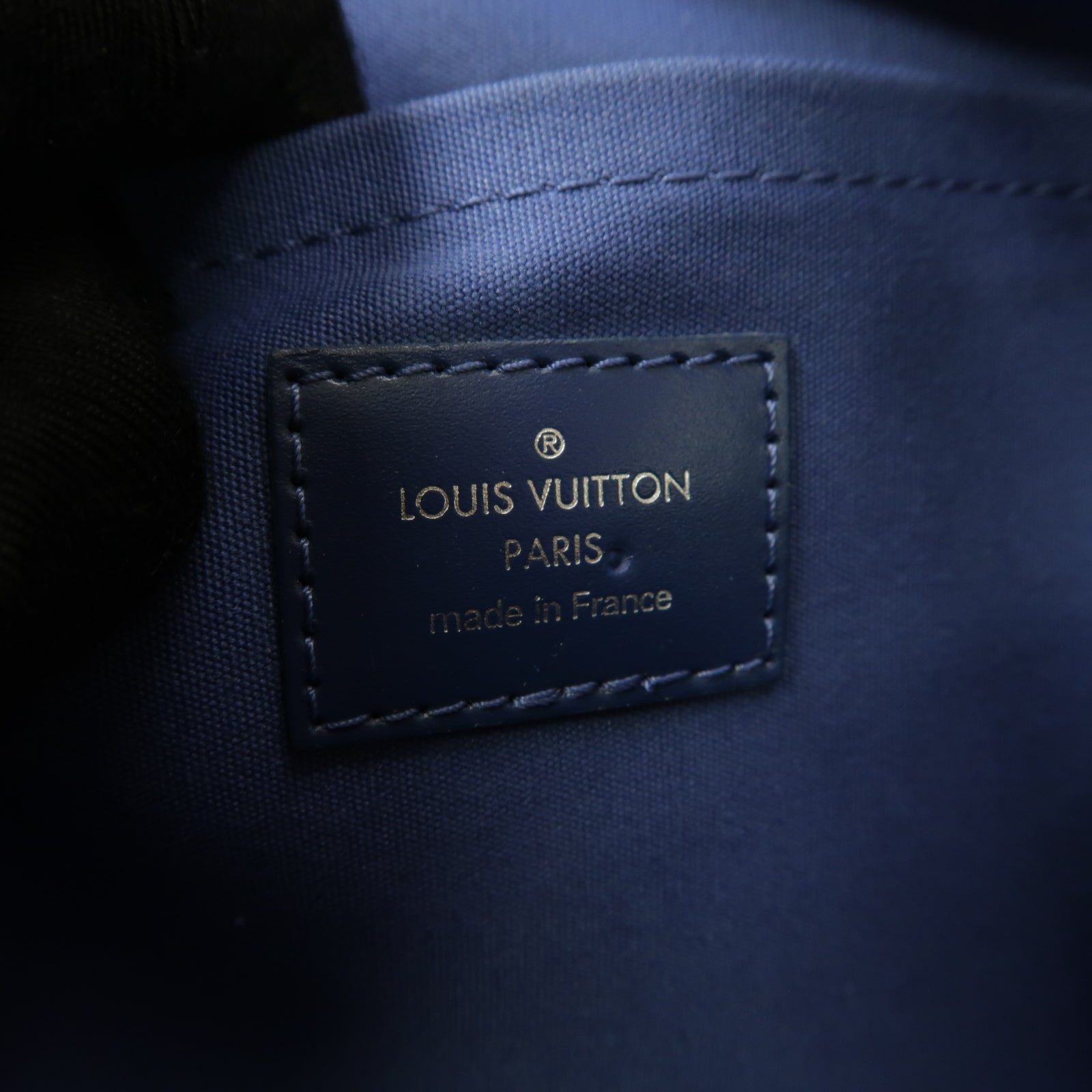 LOUIS VUITTON Epi Vivienne Long MM銀扣手挽袋藍色