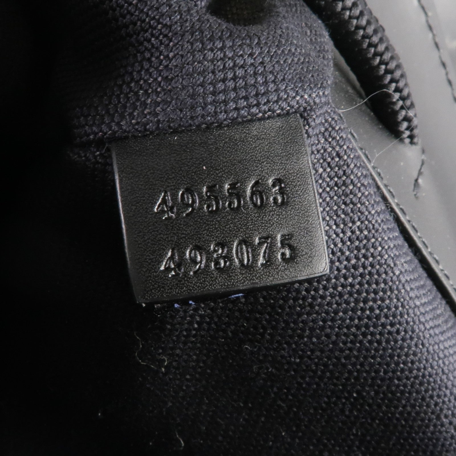 GUCCI 塗層帆布GG Supreme Backpack銀扣背包