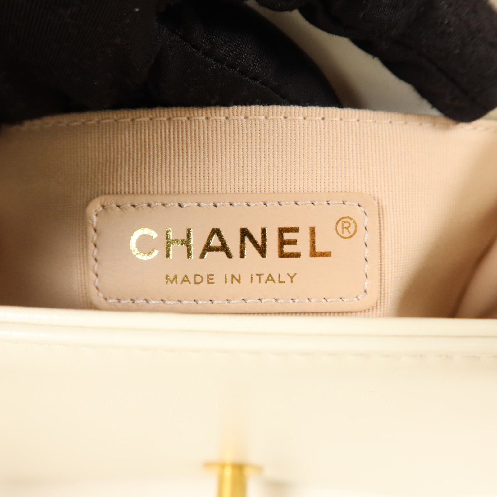 CHANEL 牛皮皮革Mini Boy鏈帶肩背袋